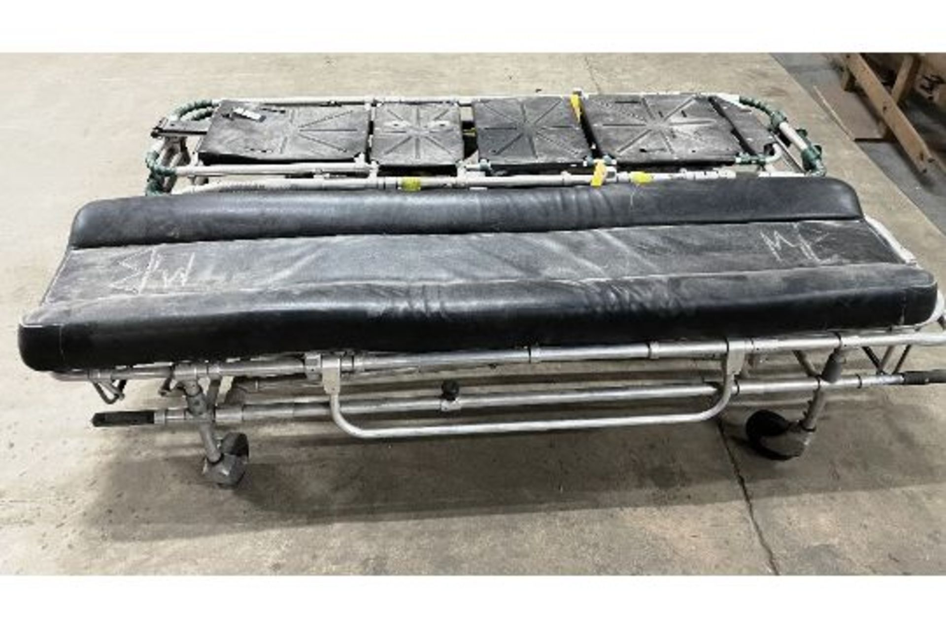 2 x Ambulance Trolly Beds - Image 4 of 4
