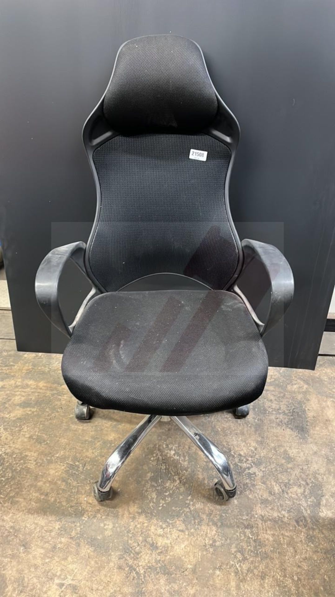 8 x Various Wheeled Office Chairs As Pictured - Image 2 of 8