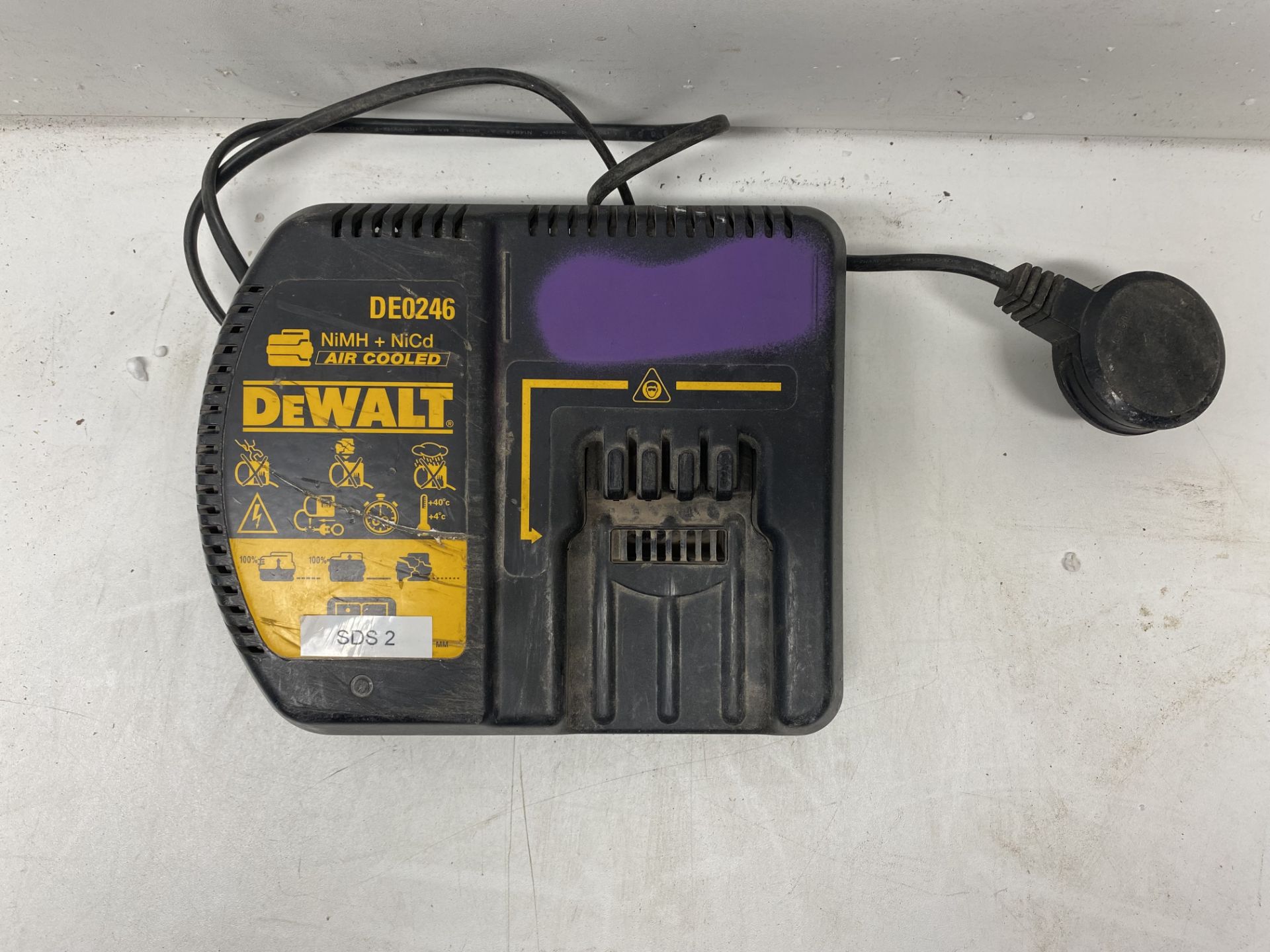 DeWalt SDS Hammer Drill With 4 x Various DeWalt Batteries & Battery Charger As Seen In Photos - Image 9 of 10