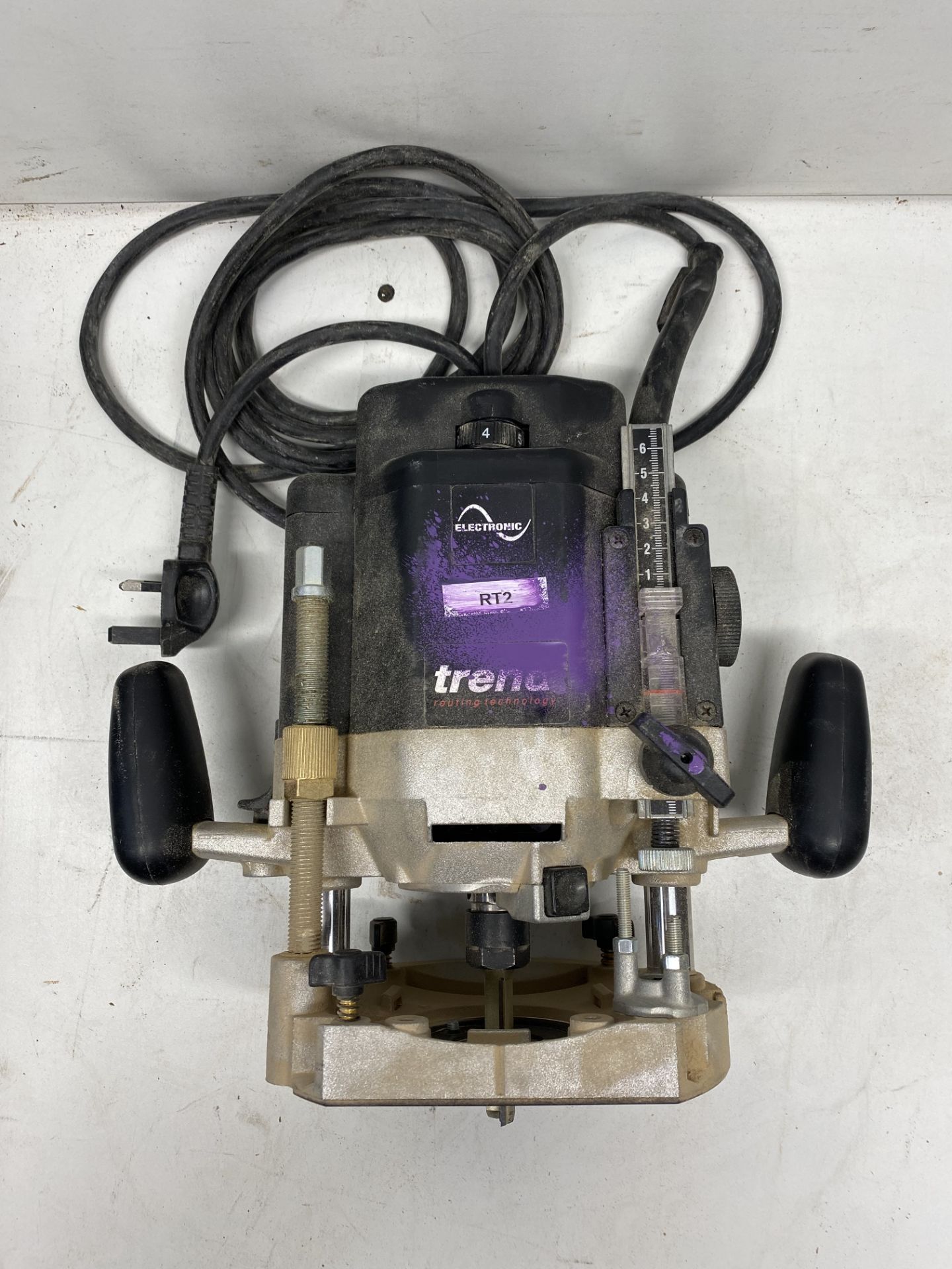 TREND T11E T11EL 2000WATT PLUNGE ROUTER - Image 2 of 3