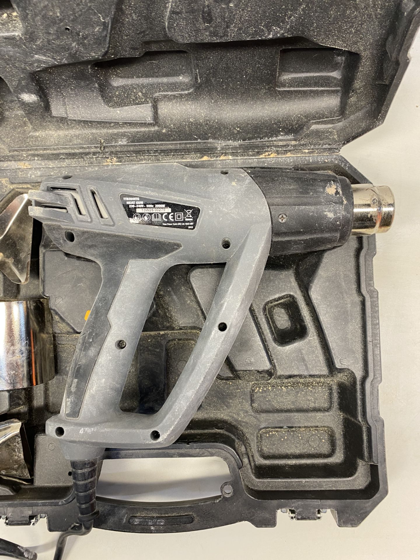 Titan TTB284HTG Heat Gun W/ Carry Case | 240v Corded - Image 3 of 5