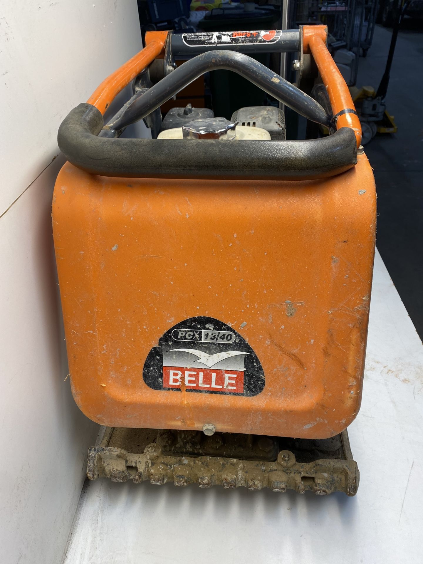 Belle PCX 13/40 Wacker Plate / Compactor W/ Folding Operating Handle - Image 2 of 9