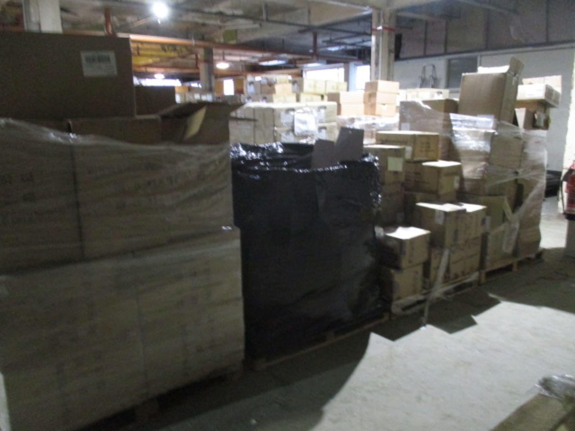 Approximately £250K + Manifested brand new Licensed Party Stock as per photos | 23 x Pallets - Image 72 of 259