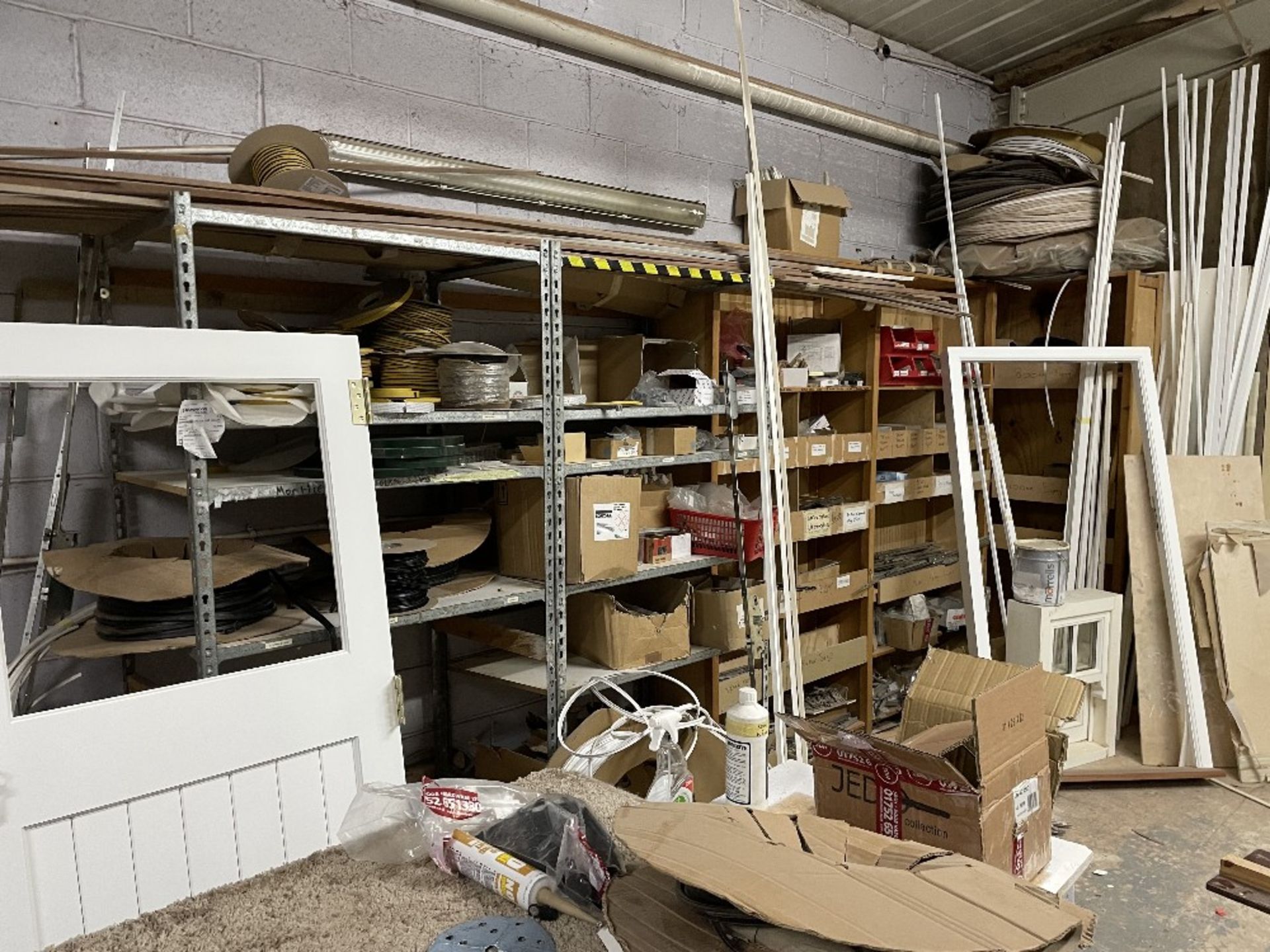 5 x Shelving Units w/ Contents - Contents Incl: Edging Material, Lockings & Hinges