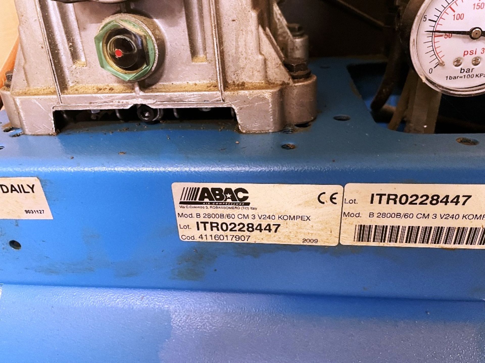 ABAC B2800B/60 Cm3 V240 Kompex Air Compressor 240V - Requires Attention - Image 2 of 2