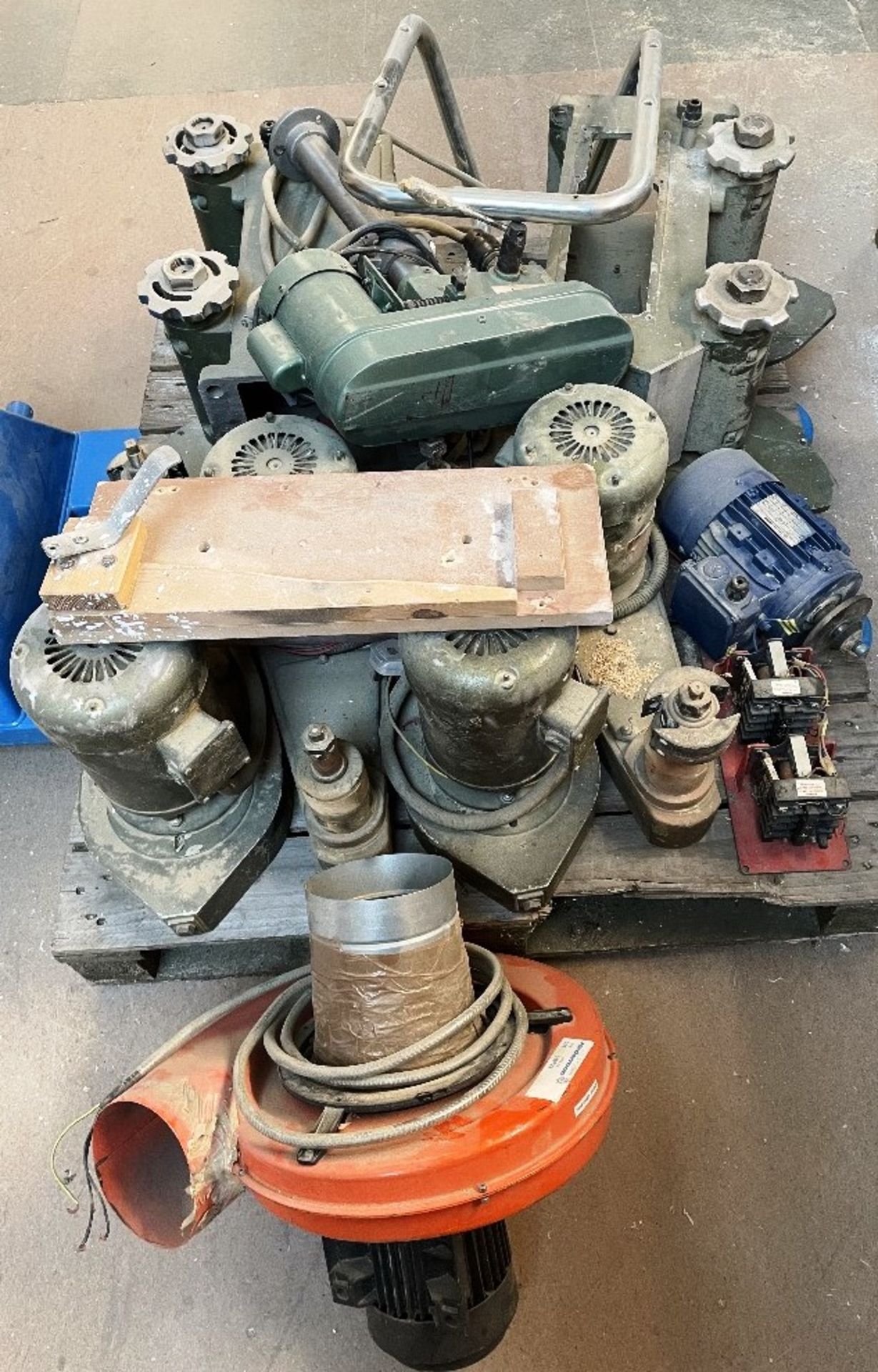Pallet of Machine Parts & Motors - As Pictured