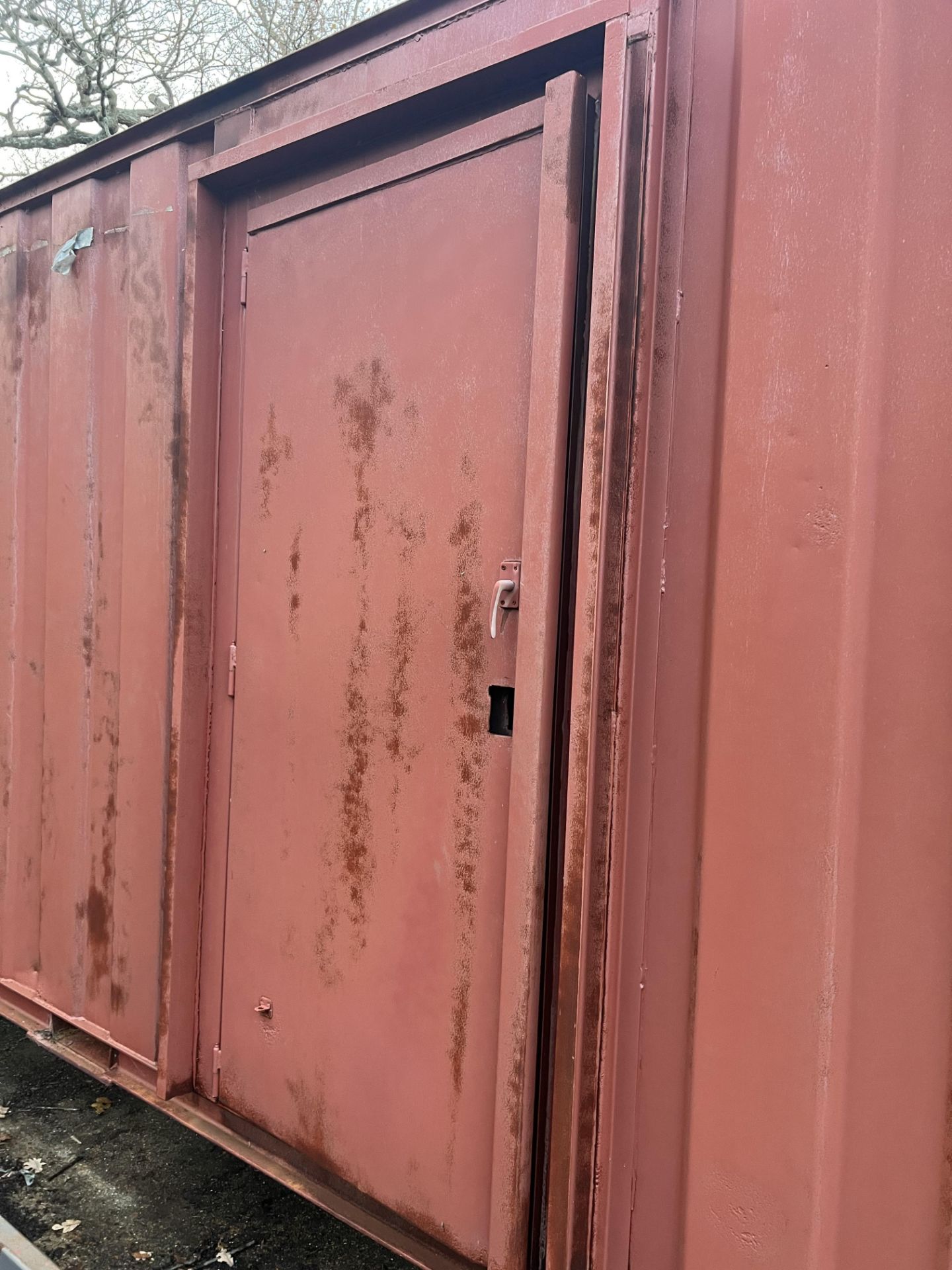 32ft x 10ft Portacabin Container - Image 7 of 7