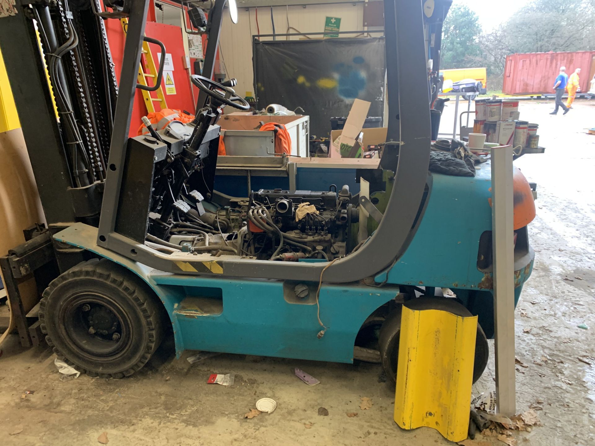 Clark CMP25D Diesel Forklift Truck | NOT IN WORKING ORDER - Image 2 of 7