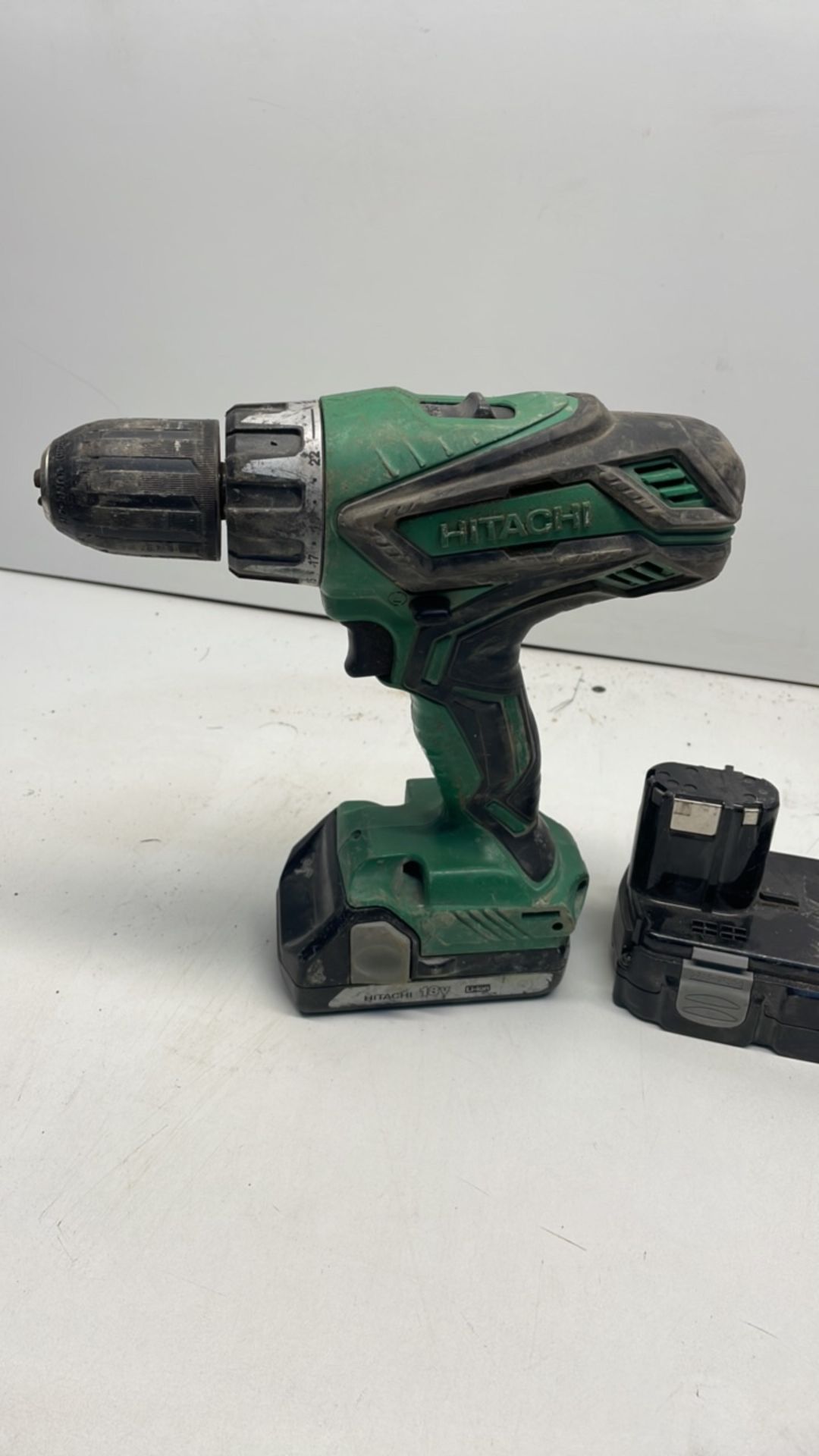 Hitachi DV18DGL Cordless Combi Drill w/ Spare Battery - Image 2 of 3