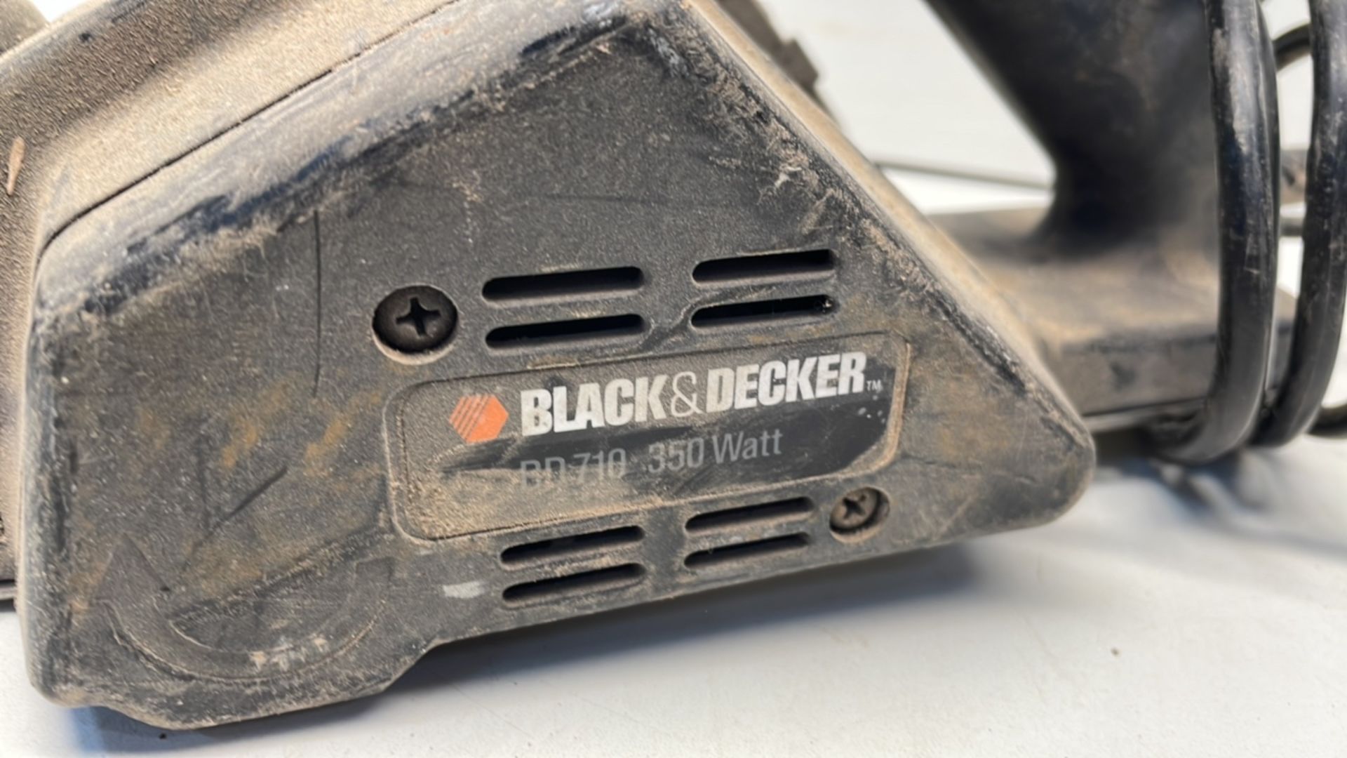 Black & Decker BD710 Electric Planer - Image 2 of 4