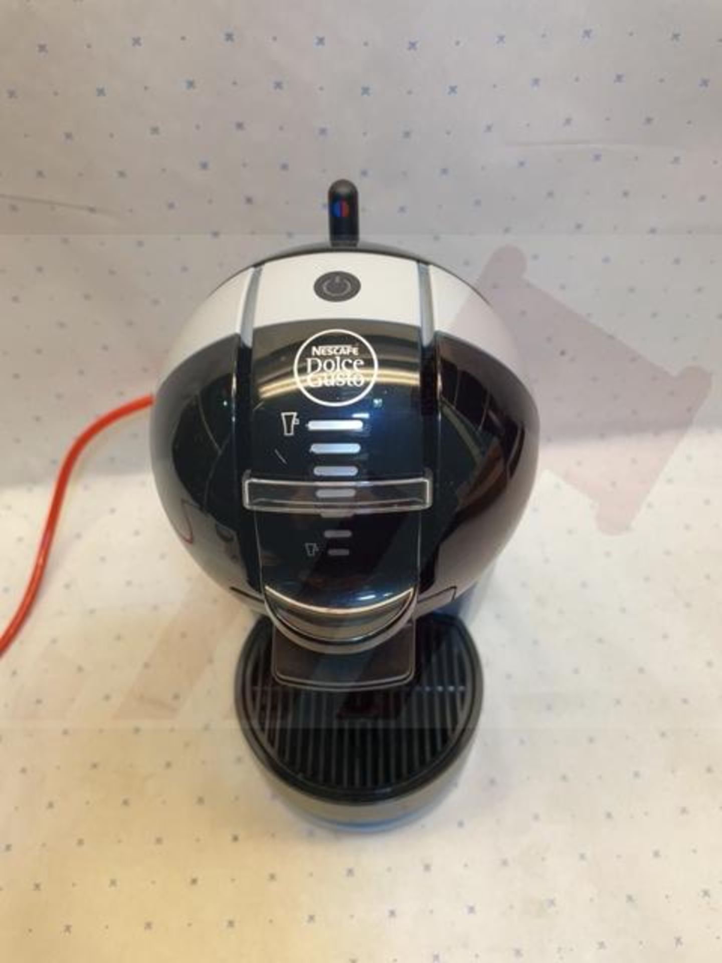 De'Longhi Nescafe Dolce Gusto Mini-Me Coffee Machine | EDG 155.BG - Image 2 of 6