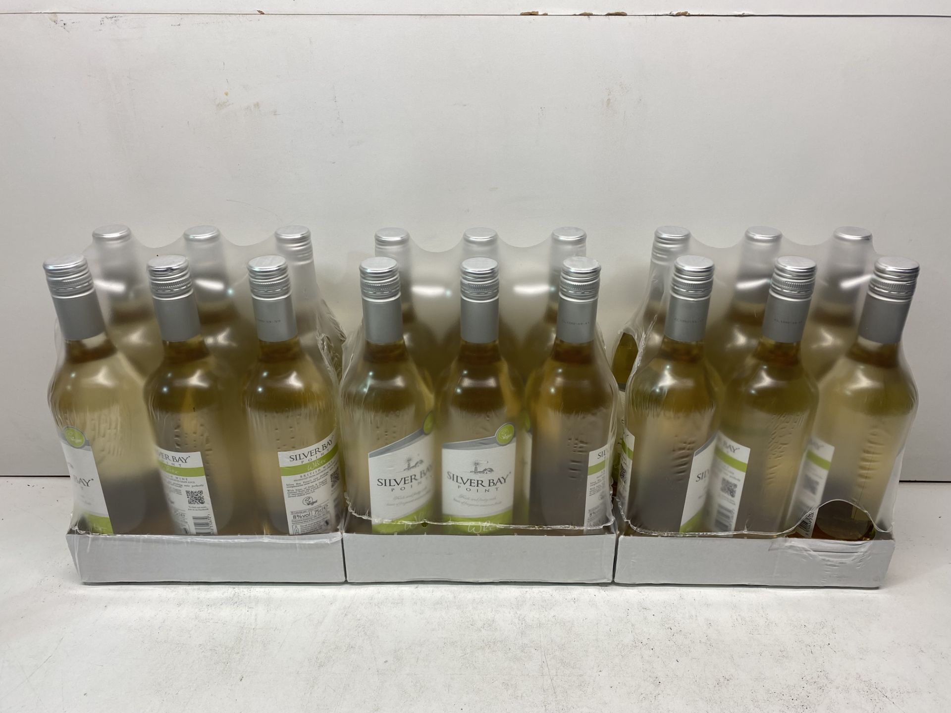 18 x Bottles Of Silver Bay Point White Wine