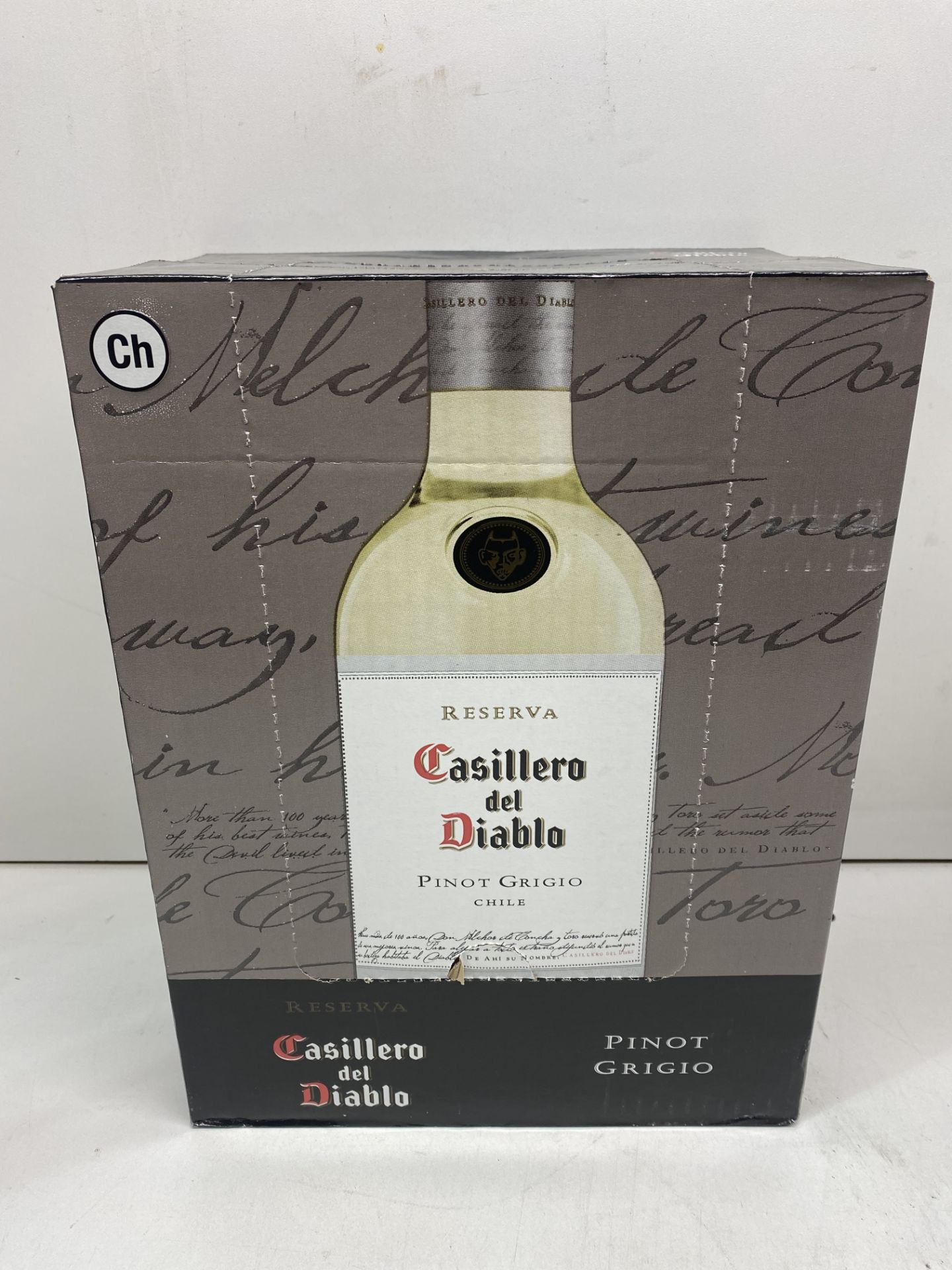 18 x Bottles Of Reserva Casillero Del Diablo Wine - See Description - Image 2 of 7