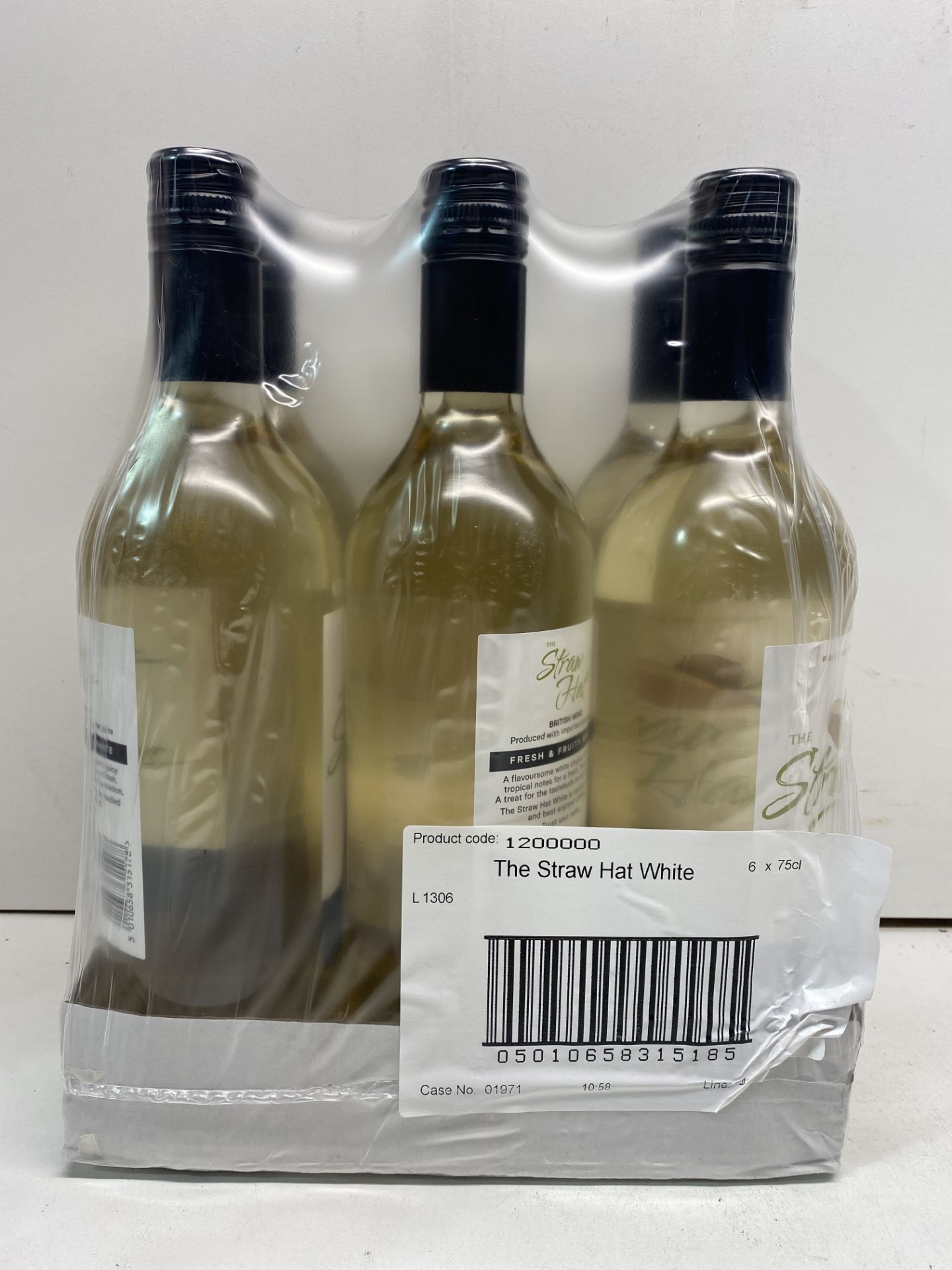 24 x Bottles Of The Straw Hat White Wine - Image 3 of 3