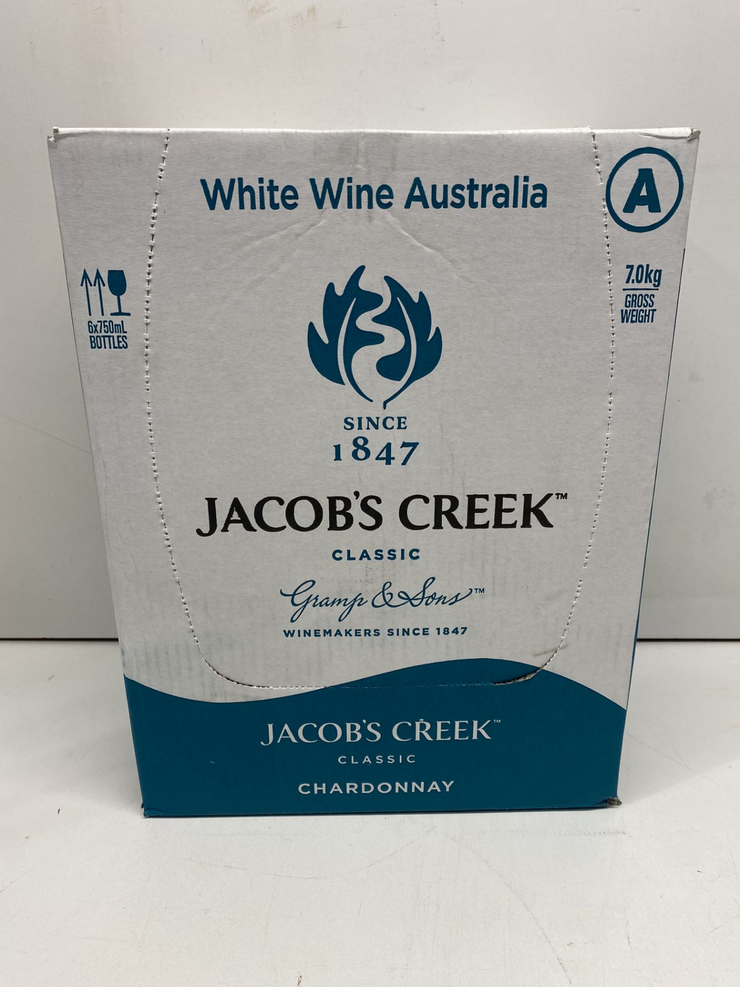 12 x Bottles Of Jacobs Creek Classic Chardonnay. 750ml - Image 2 of 3