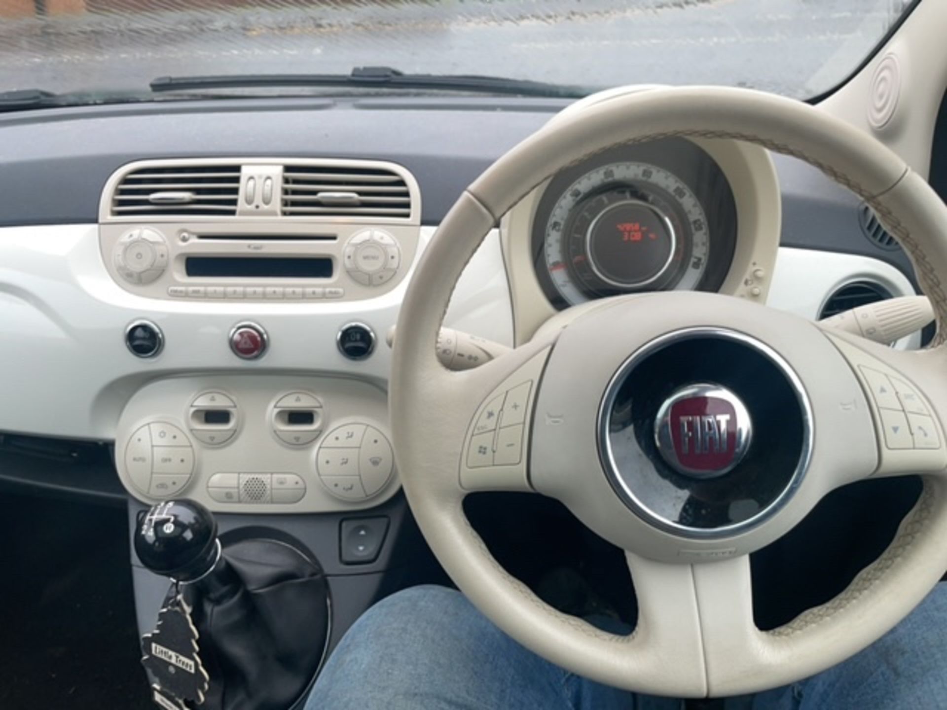 White Fiat 500 | Reg: WP61 UAM | Mileage: 42,858 - Image 13 of 16