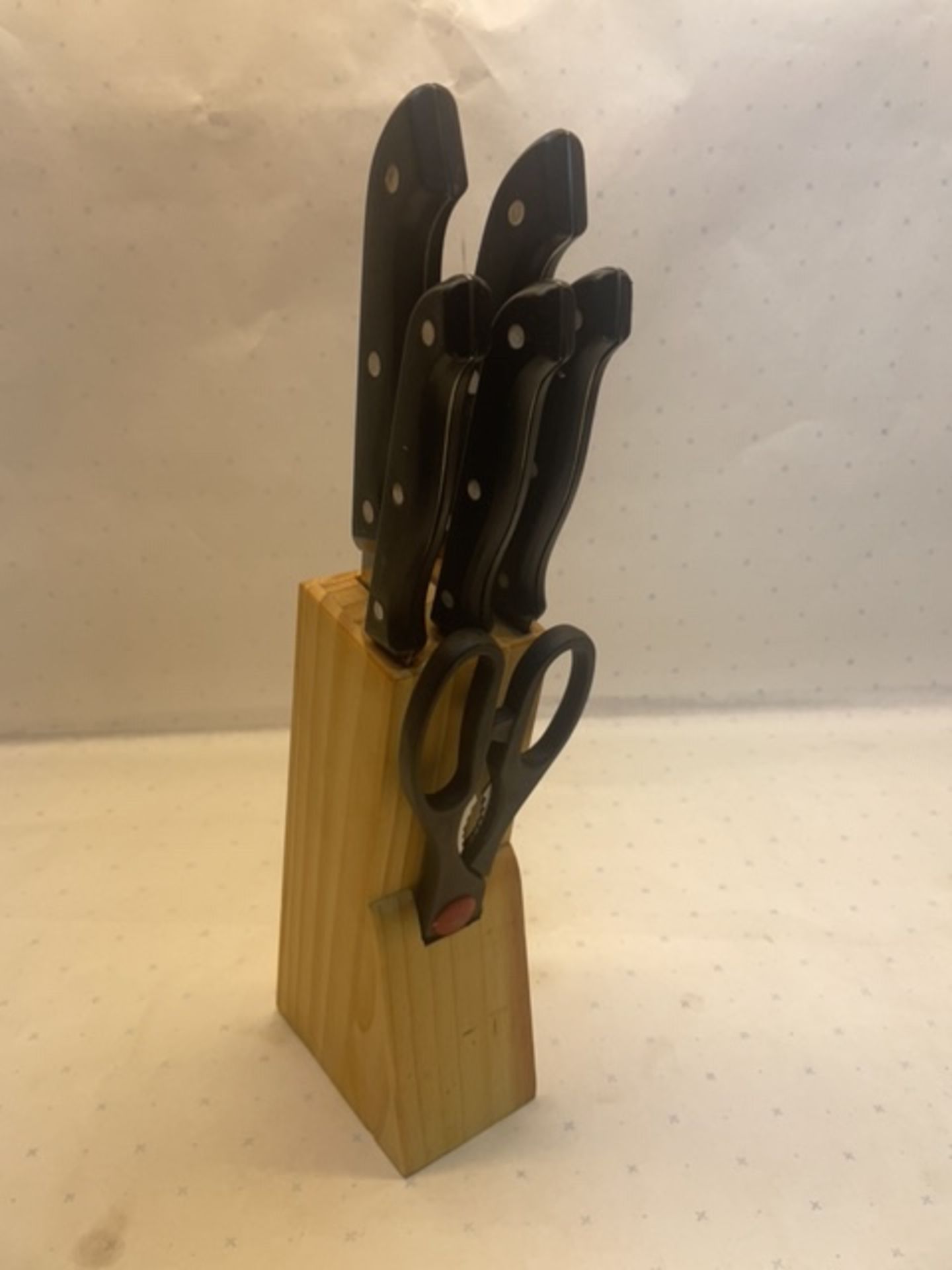 5 X Knife set in Wooden Block with Scissors