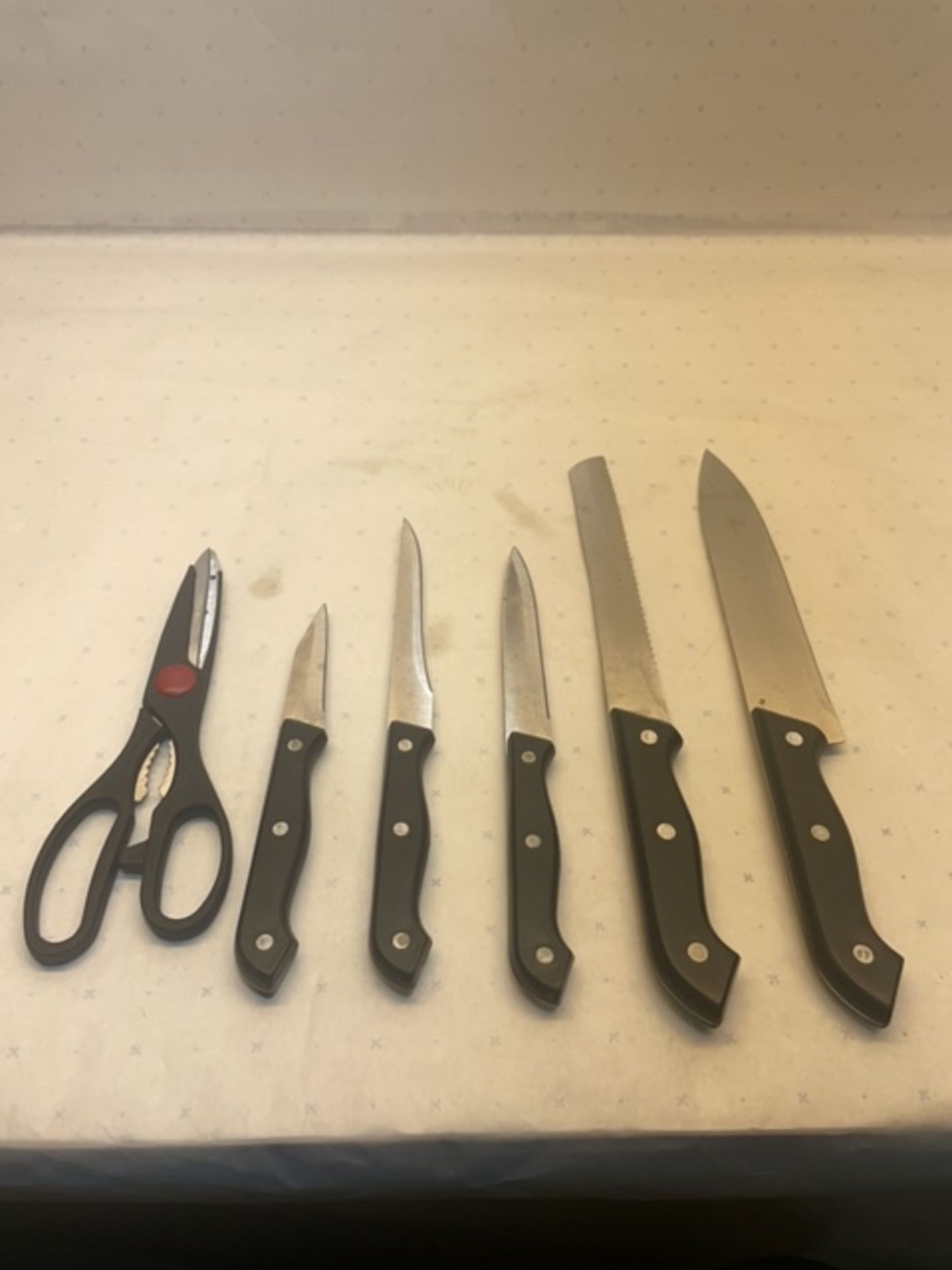 5 X Knife set in Wooden Block with Scissors - Image 3 of 3