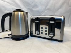 Russell Hobbs Toaster and Kettle set