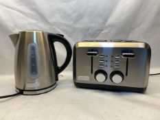 HADEN Kettle and Toaster Set