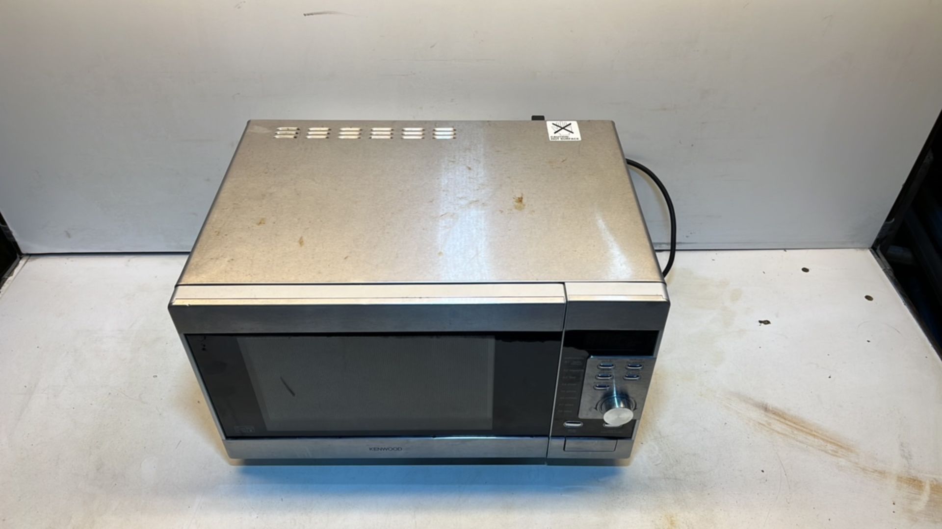 Kenwood K23GSS10 800W Microwave - Image 2 of 4