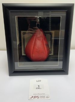 Boxing Memorabilia | Signed Pieces by Muhammad Ali, Joe Frazier, Floyd Mayweather, Manny Pacquiao and many more | Incl: Gloves, Trunks, Pictures