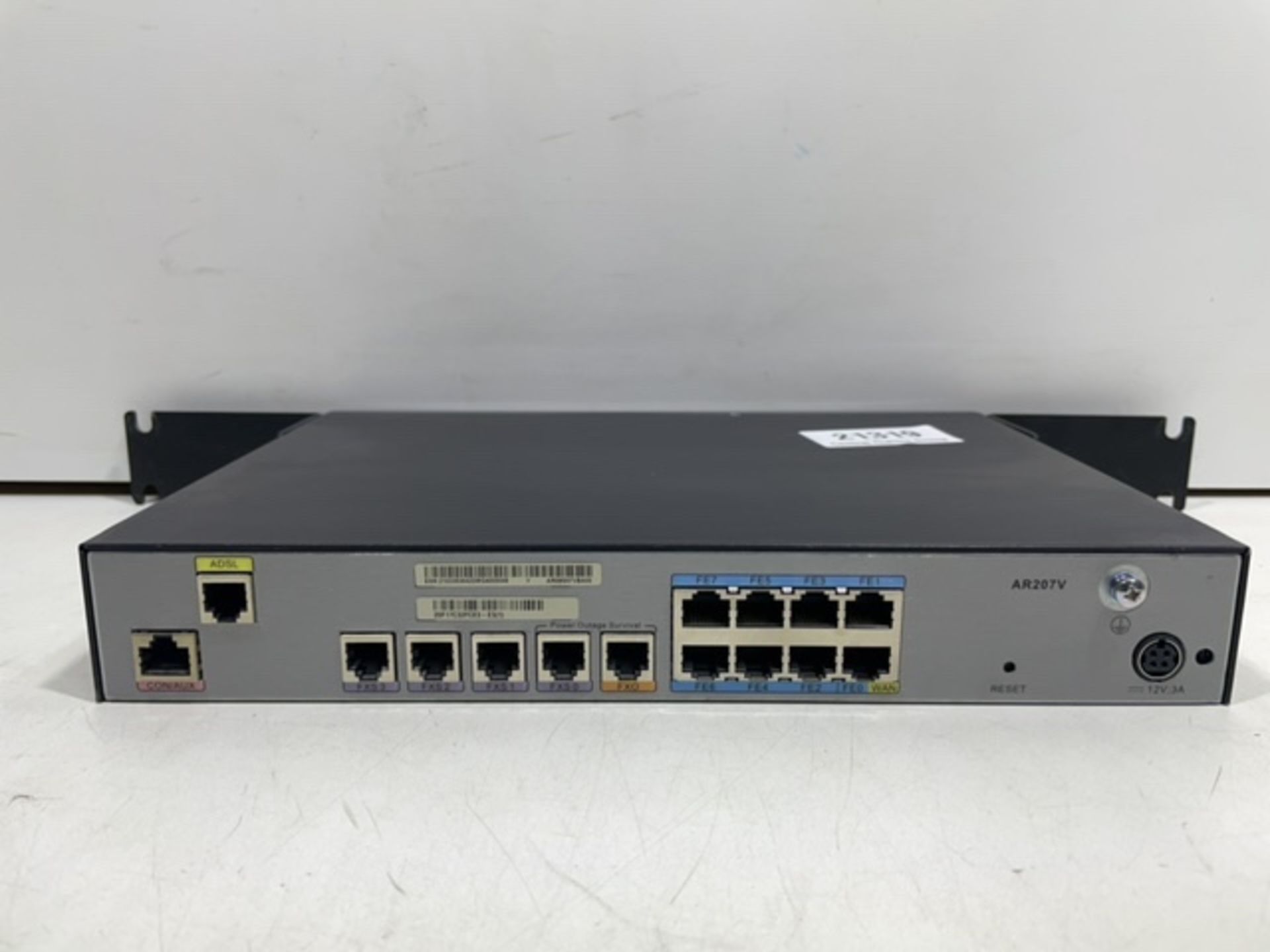 Huawei AR200 Series AR207V Access Router - Image 4 of 5