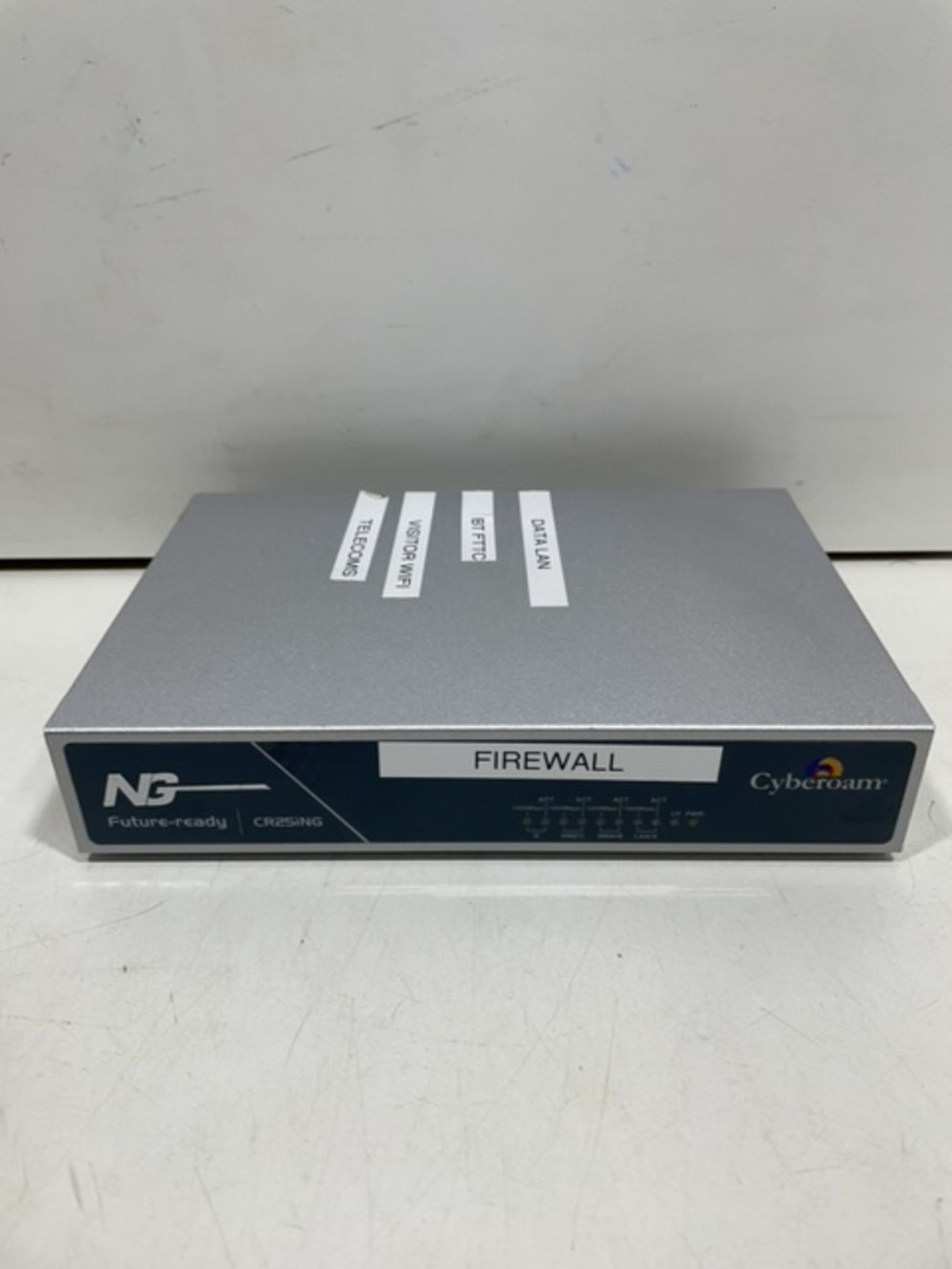 Cyberoam 1Gbps NG Security Appliance | CR25iNG