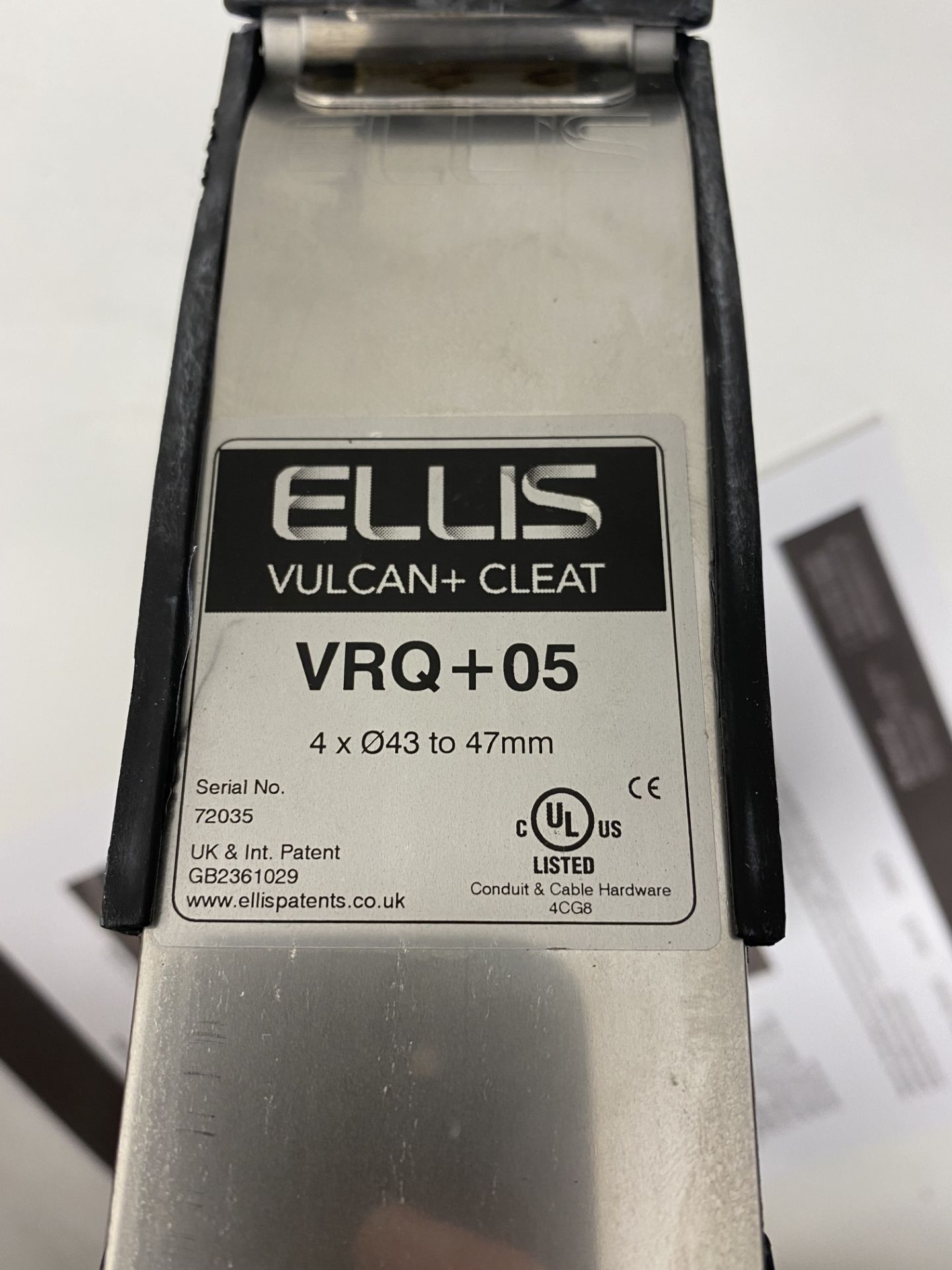 40 x Ellis Patents VRQ+05 Vulcan Quadrafoil Cable Cleats ( Quad ) - Image 2 of 4