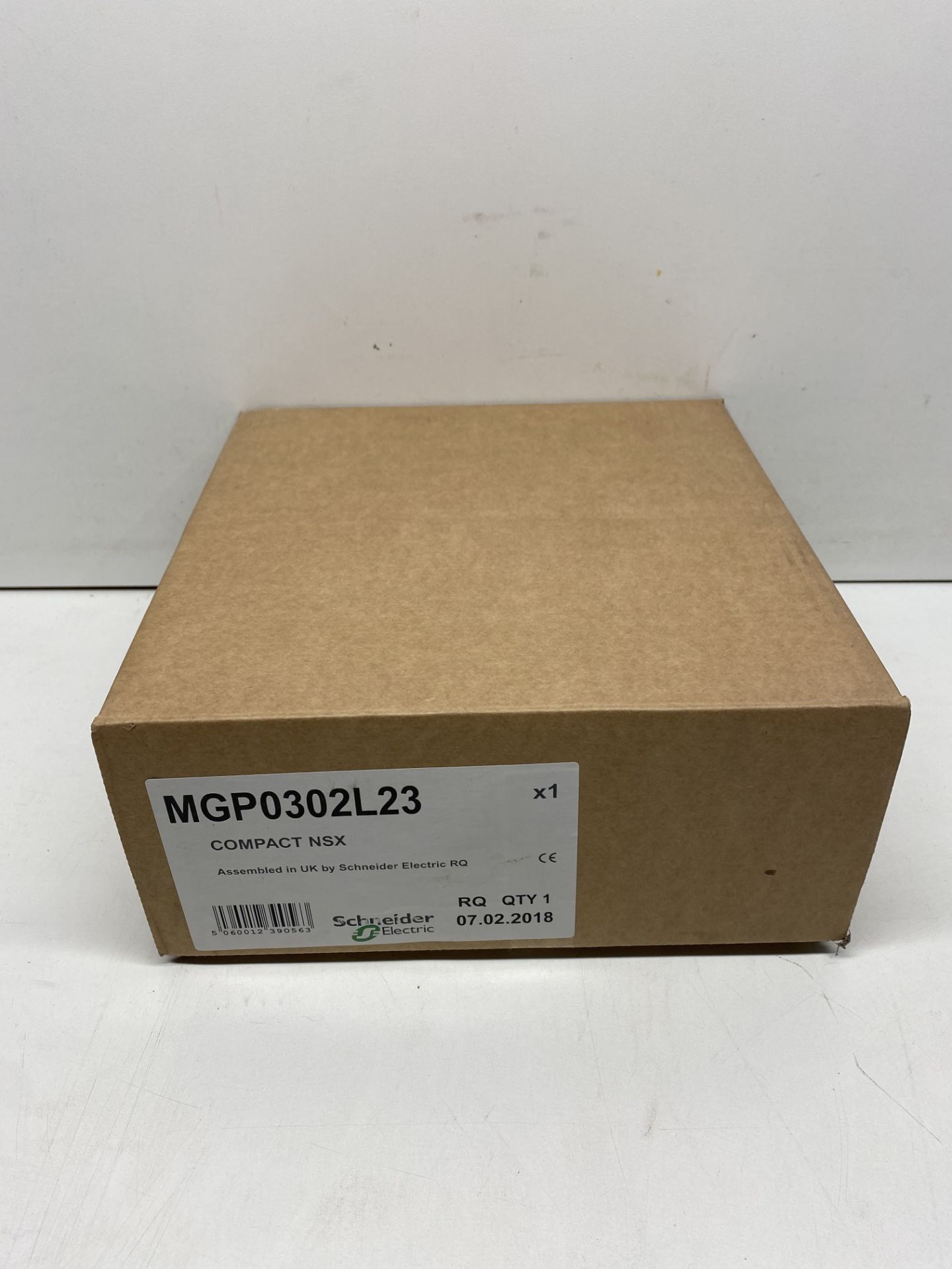 5 x Schneider Electric Compact NSX | MGP0302L23| RRP: £914.40 - Image 7 of 7