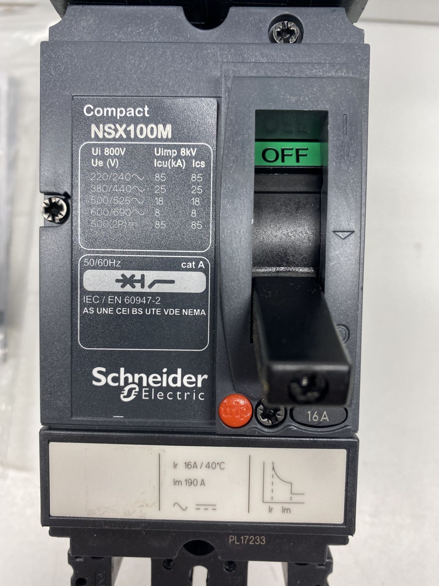 5 x Schneider Electric Compact NSX | MGP0302L12| RRP: £1530.00 - Image 2 of 7