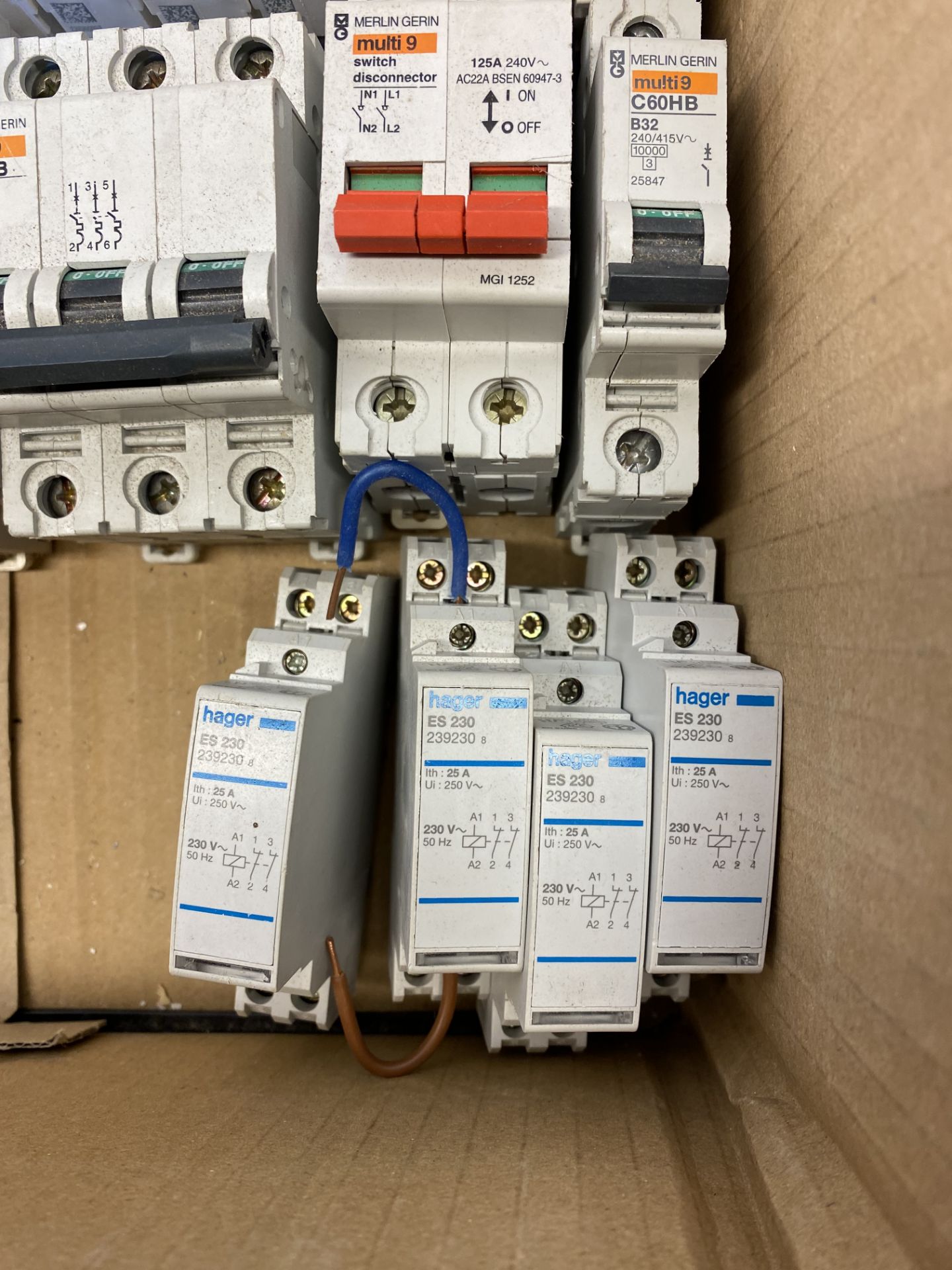 Quantity Of Various Schneider Electric, Merlin Gerin & Hager Mini Circuit Breakers - See Photos - Image 4 of 4