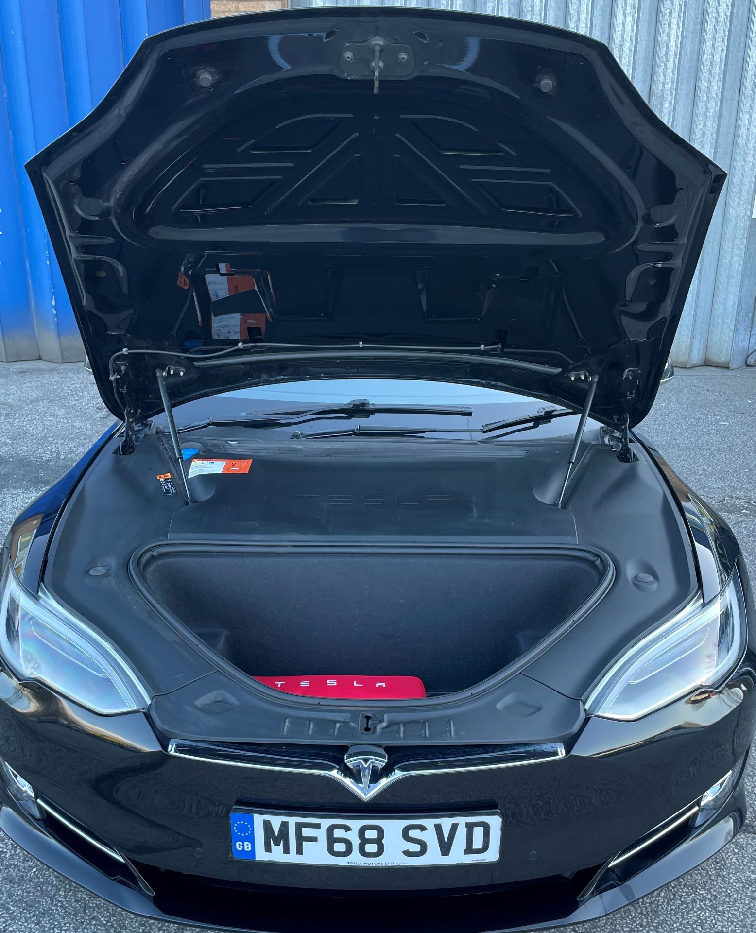 Black Tesla Model S 75D | Reg: MF68 SVD | Mileage: 39,056 - Image 9 of 16