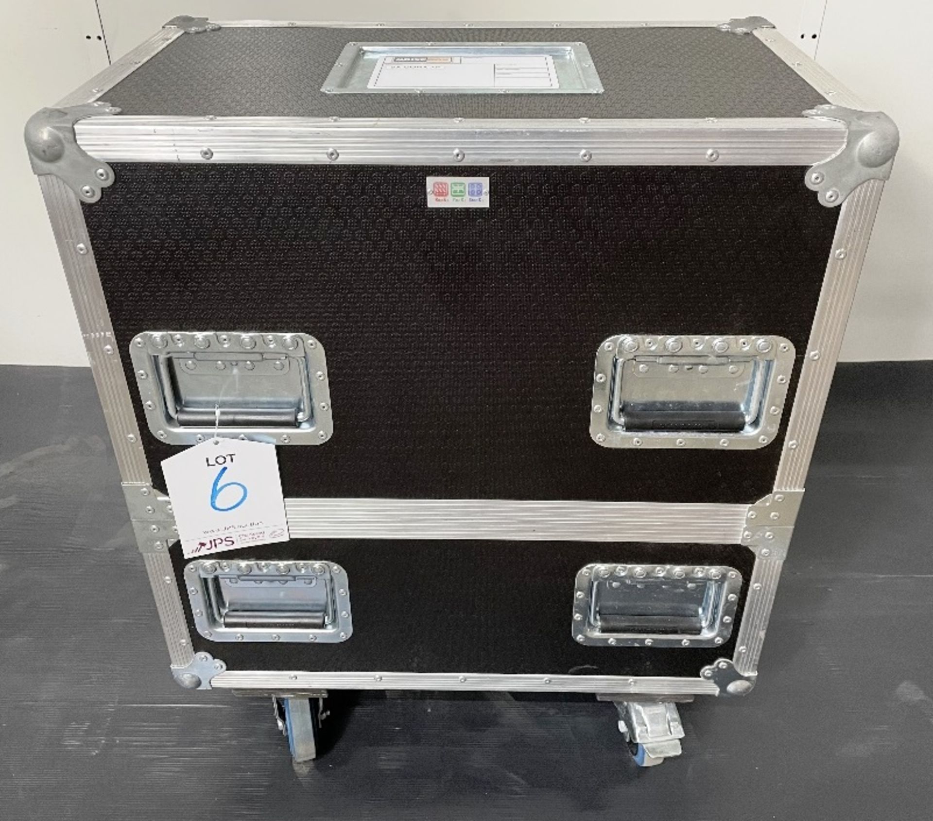 Set of Ohm Cora-AF Array Frames w/ Flight Case - Image 2 of 7