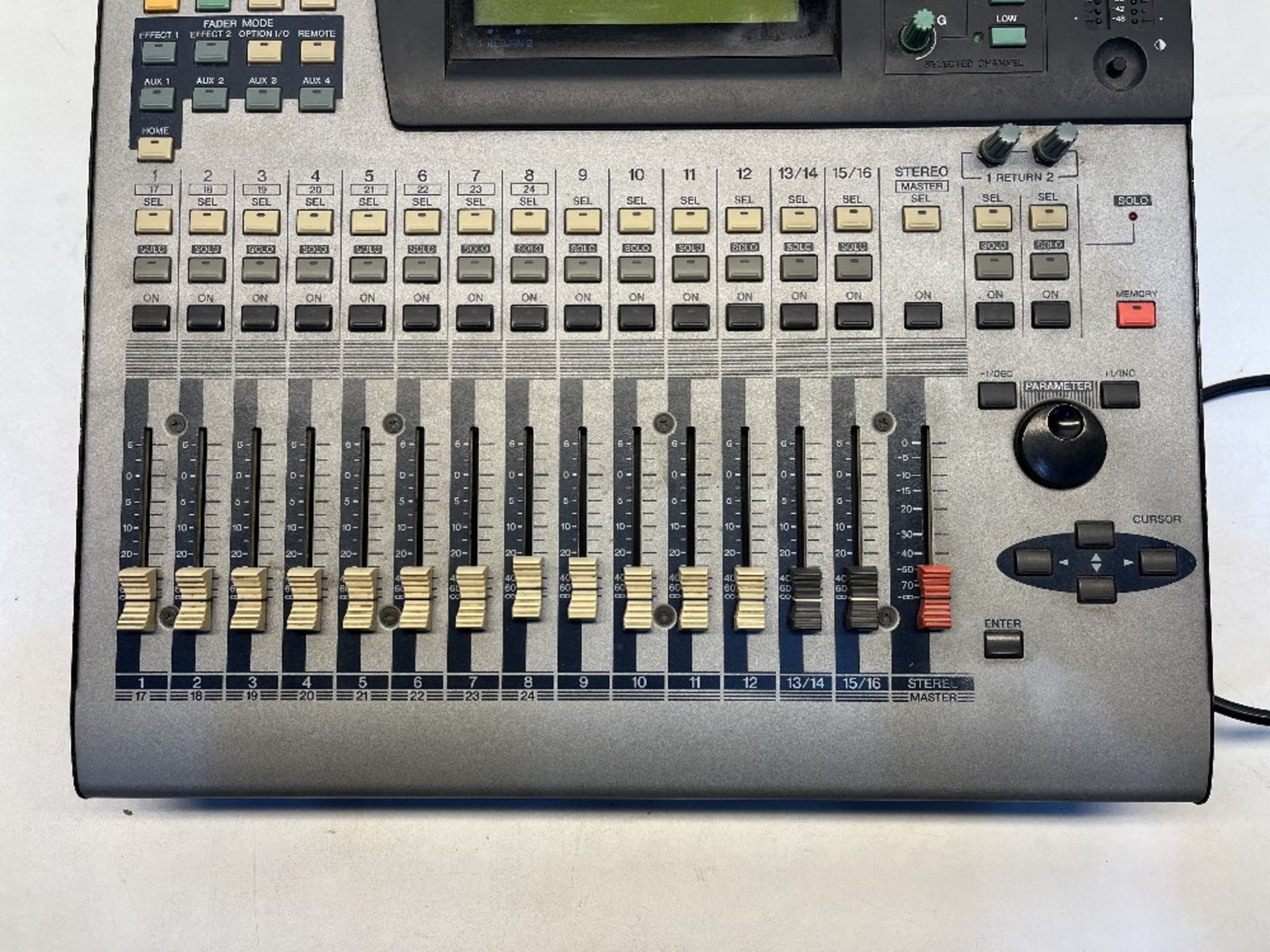 Yamaha 01V 16 Channel Digital Mixing Console - Image 3 of 7