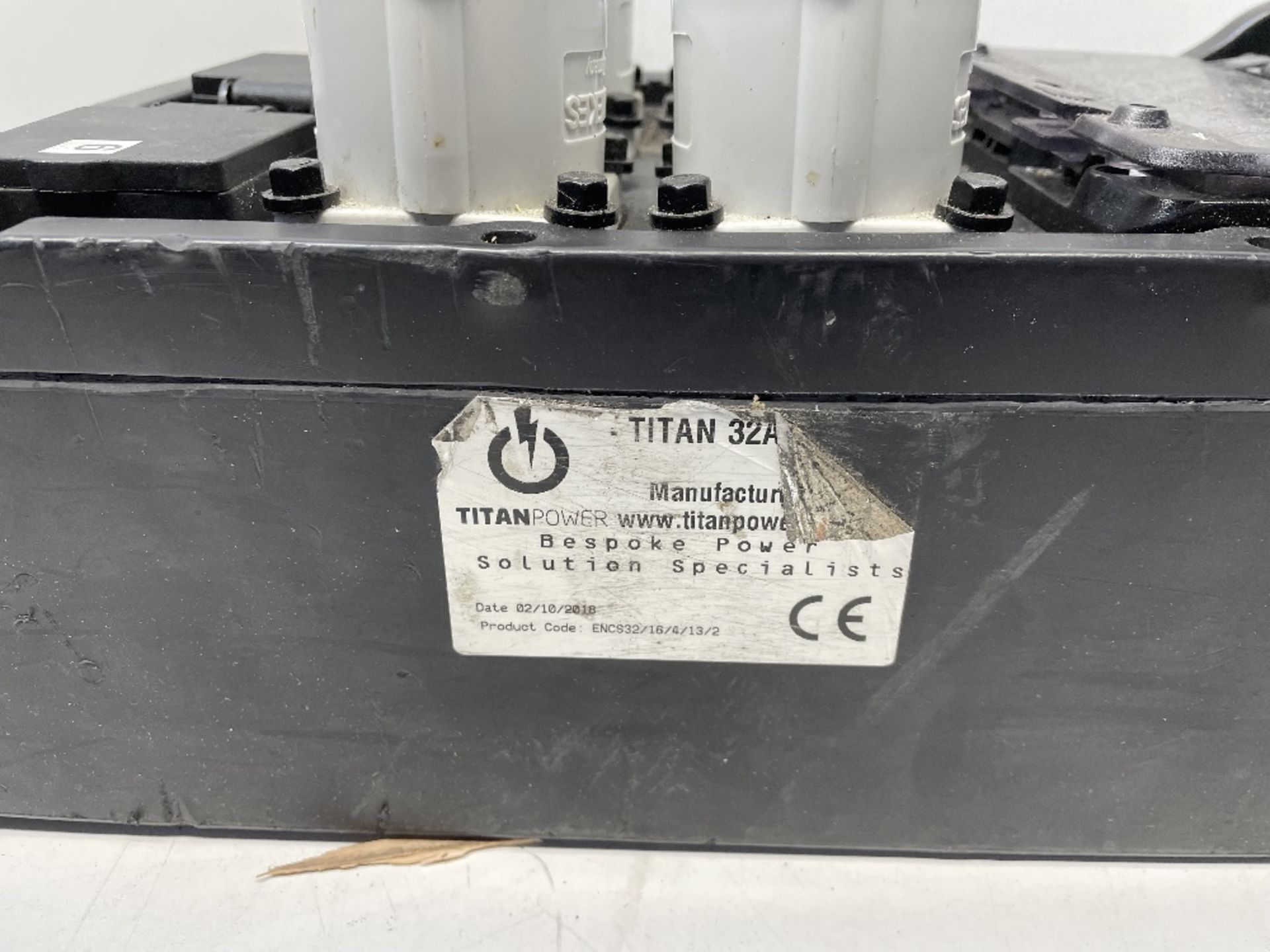 Titan Handy 32A Power Distribution - Image 4 of 6