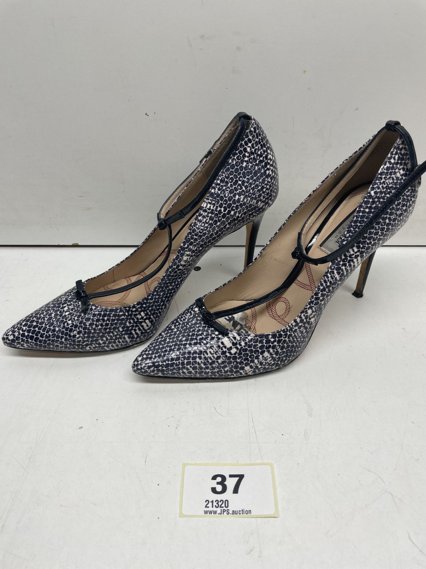 Pre-owned Lucy Choi High Heel Shoes | Eur 37.5