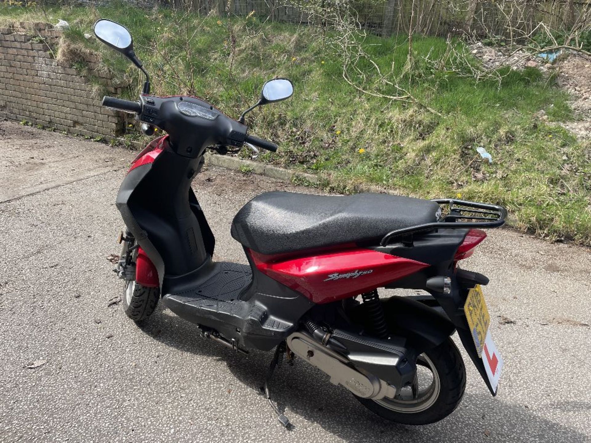 SYM AV05W SYMPLY 50 Petrol Motorcycle | PK16 SYE | 8,033 Miles - Image 4 of 14