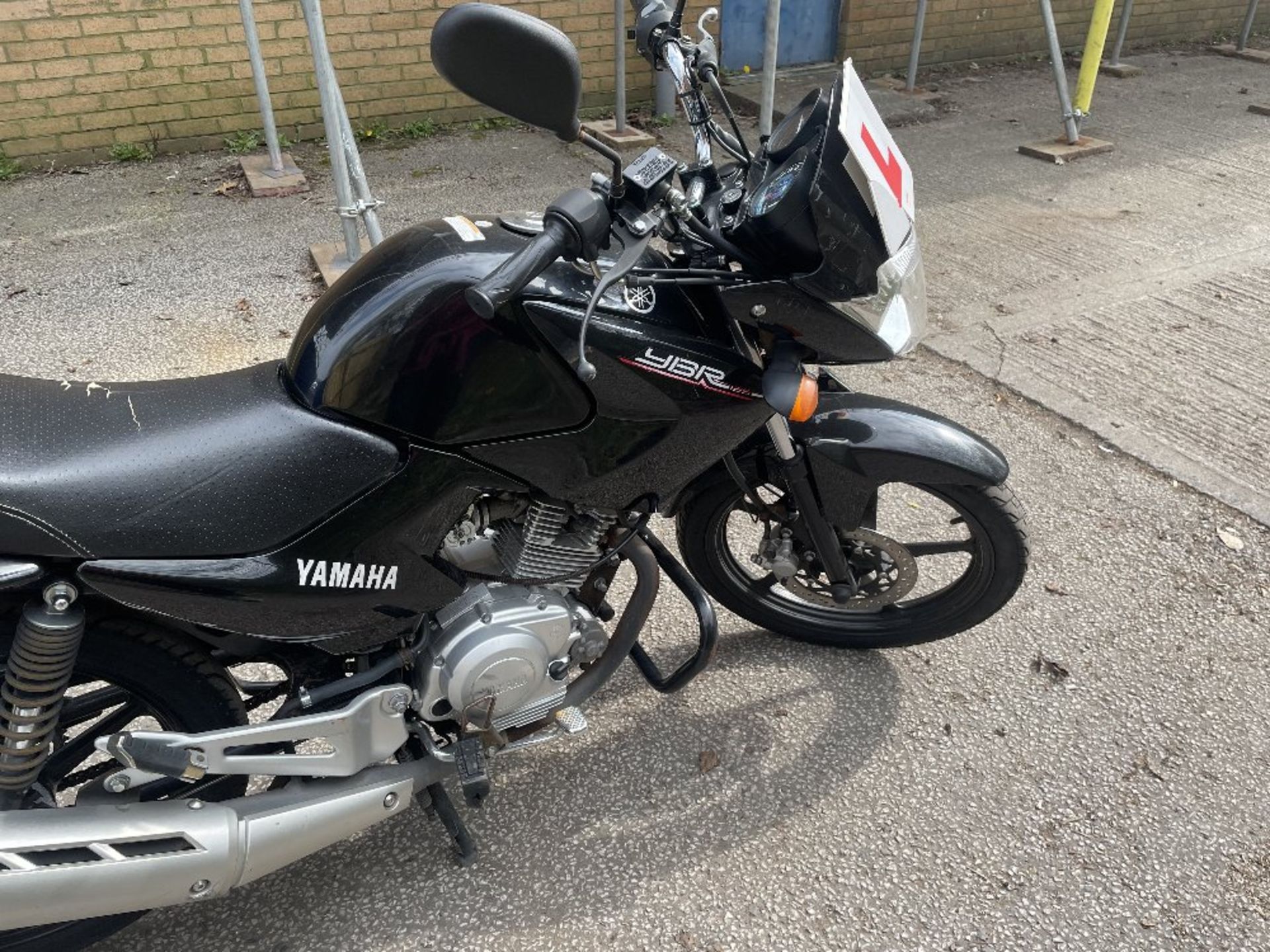 Yamaha YBR125 Petrol Motorcycle | PL15 VPM | 10,899 Miles - Image 9 of 13