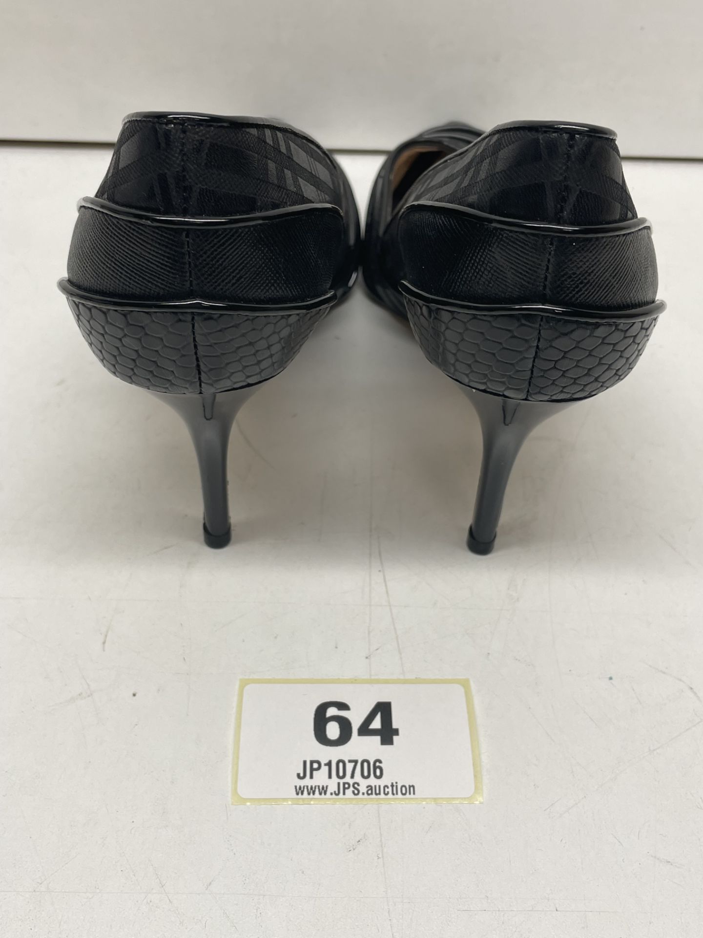 Ex-Display Lucy Choi High Heel Court Shoes | Eur 37 - Image 3 of 4