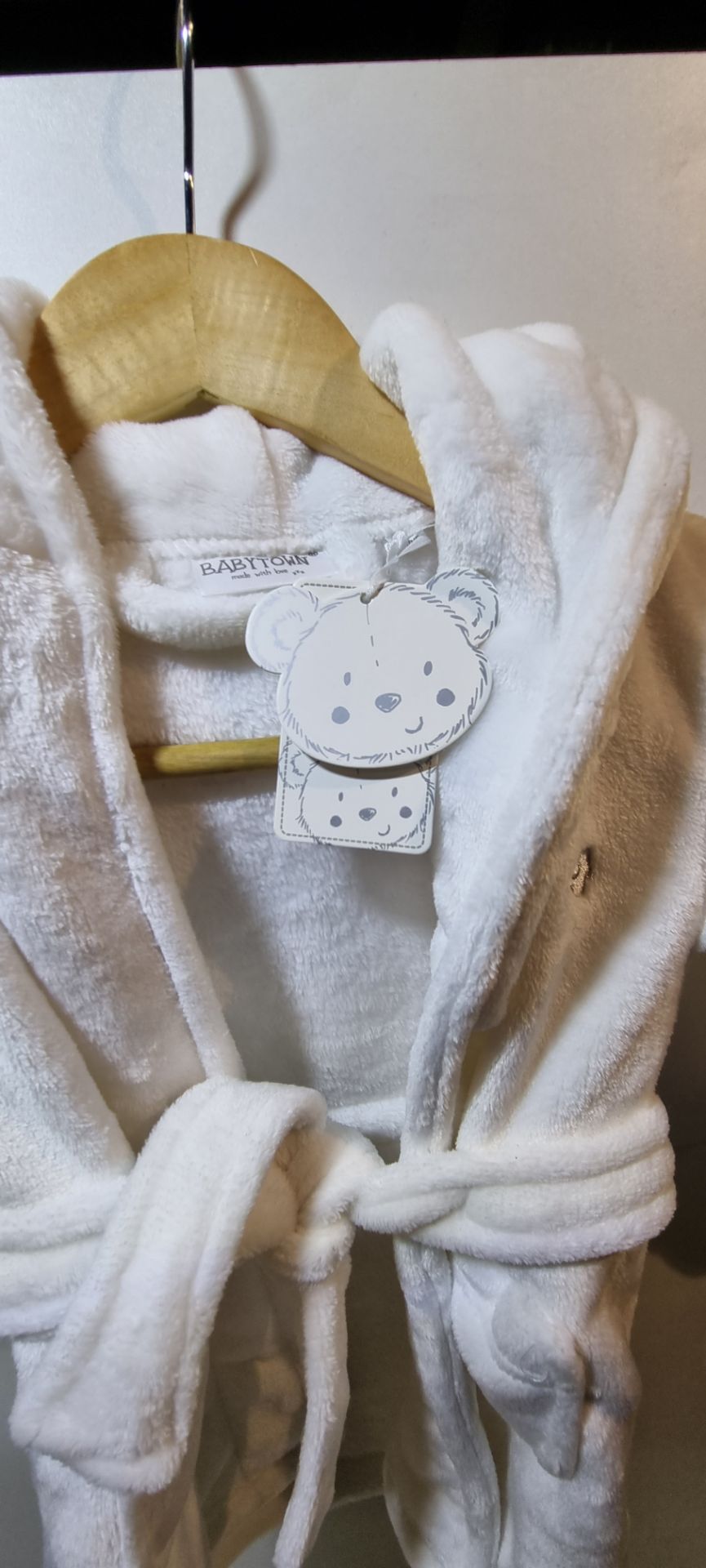 3 x Babytown White Baby Dressing Gowns in Various sizes - Image 4 of 4
