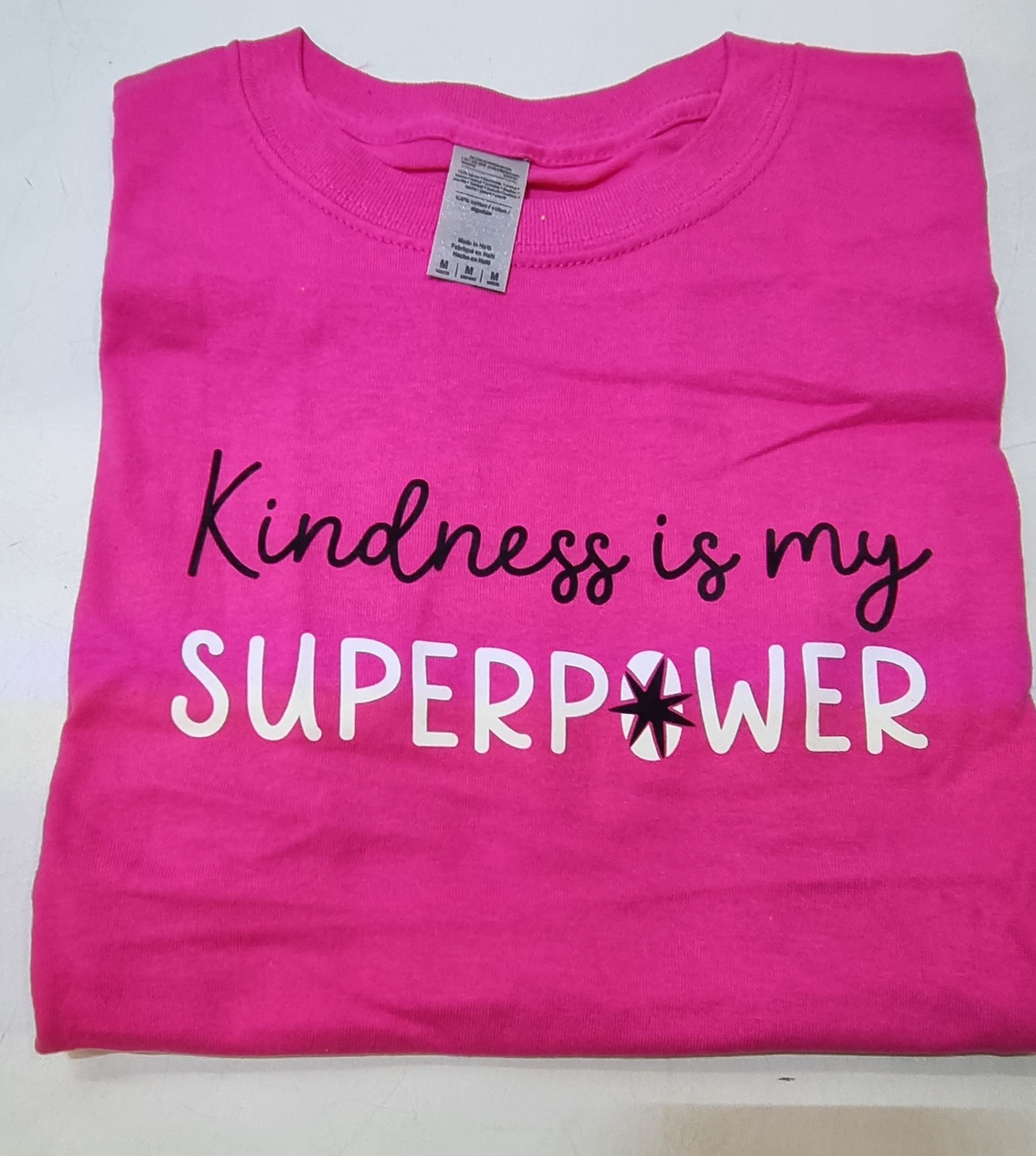 17 x Various Childrens Quote T Shirt & Babygrows in Various Colours & Sizes - Image 4 of 5