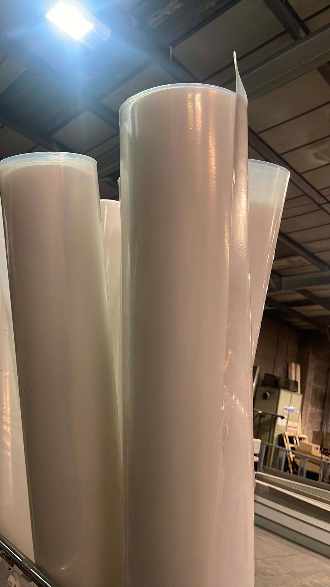 16 x 2m Rolls of Heavy Duty Plastic, Pre-Folded - Image 3 of 4
