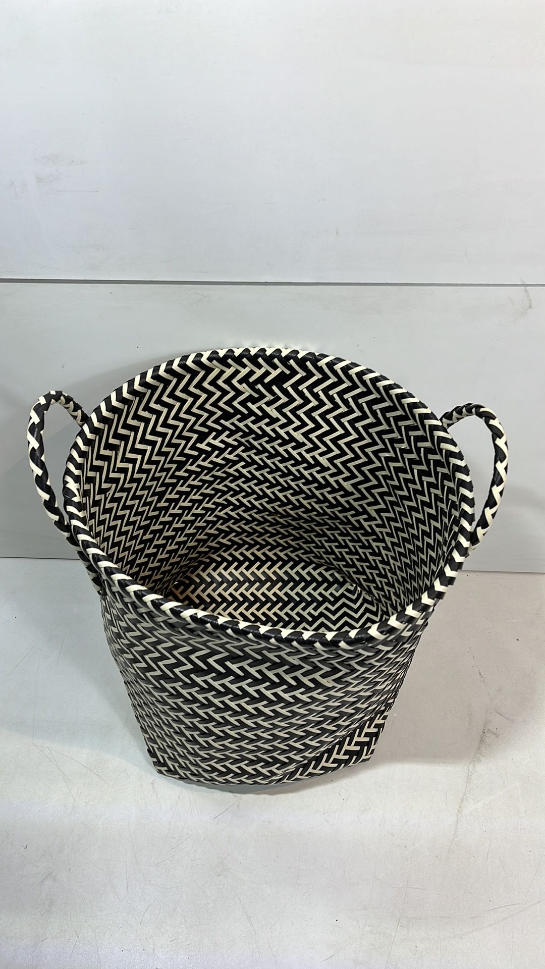 Soft Weaved Back and White Laundry Basket - Image 2 of 2