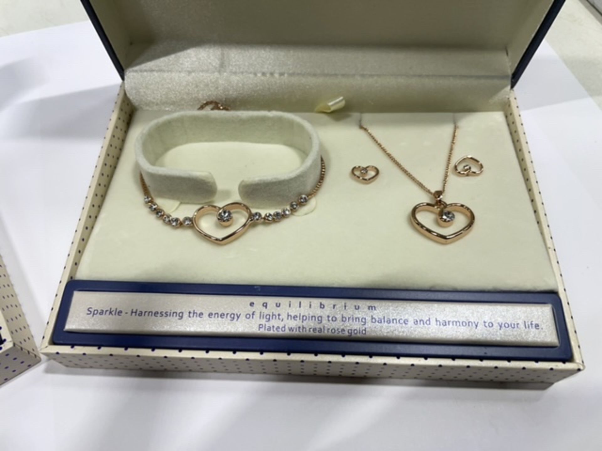 2 x Earring, Necklace and Bracelet Set - Image 2 of 7