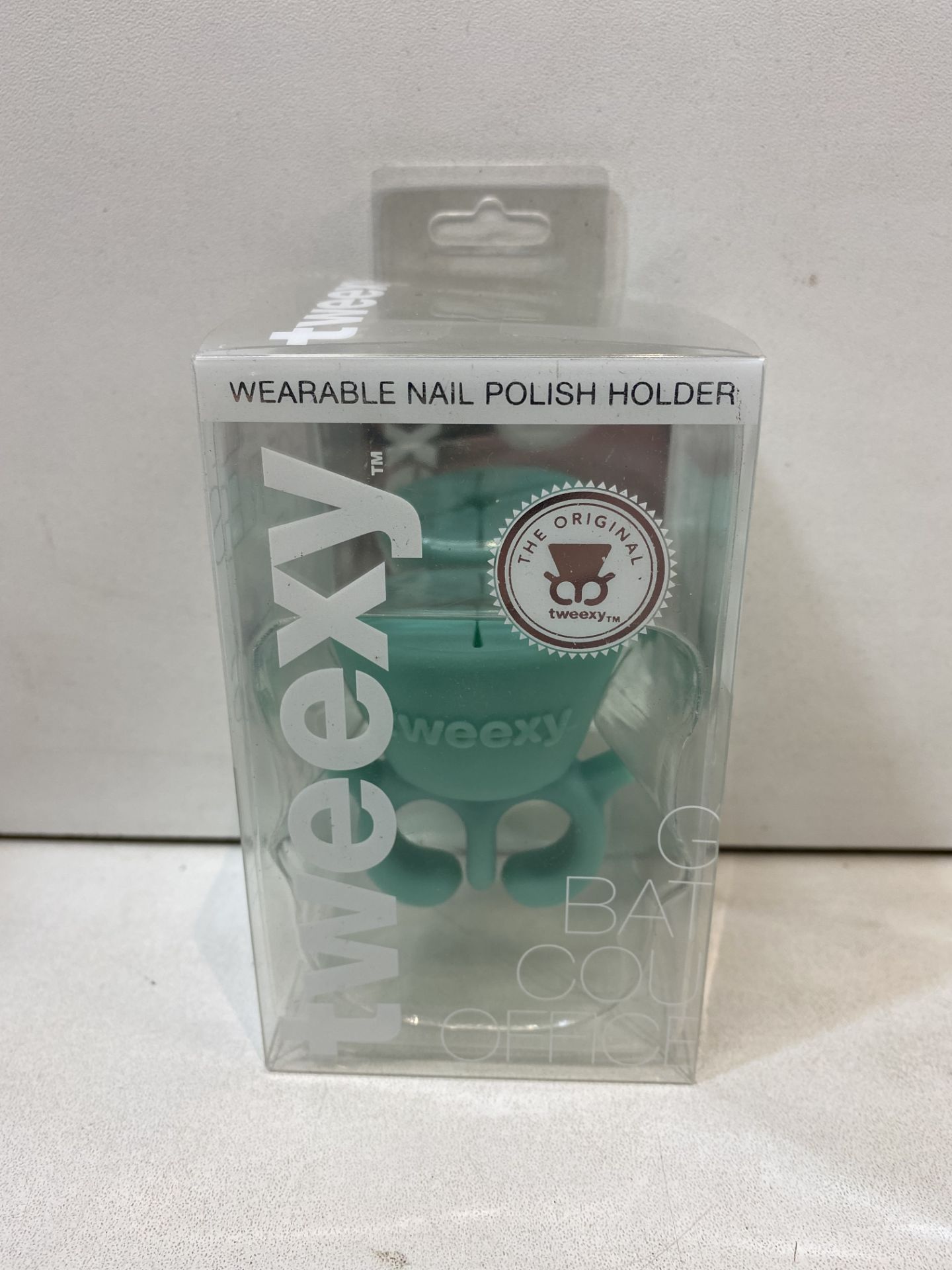 34 x Various Tweexy wearable Nail Polish Holder As Seen In Pictures - Image 2 of 4