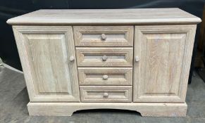 4 Drawer 2 Door Dresser Cabinet