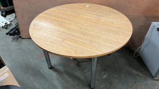 Chrome 4 Legged Circular Table