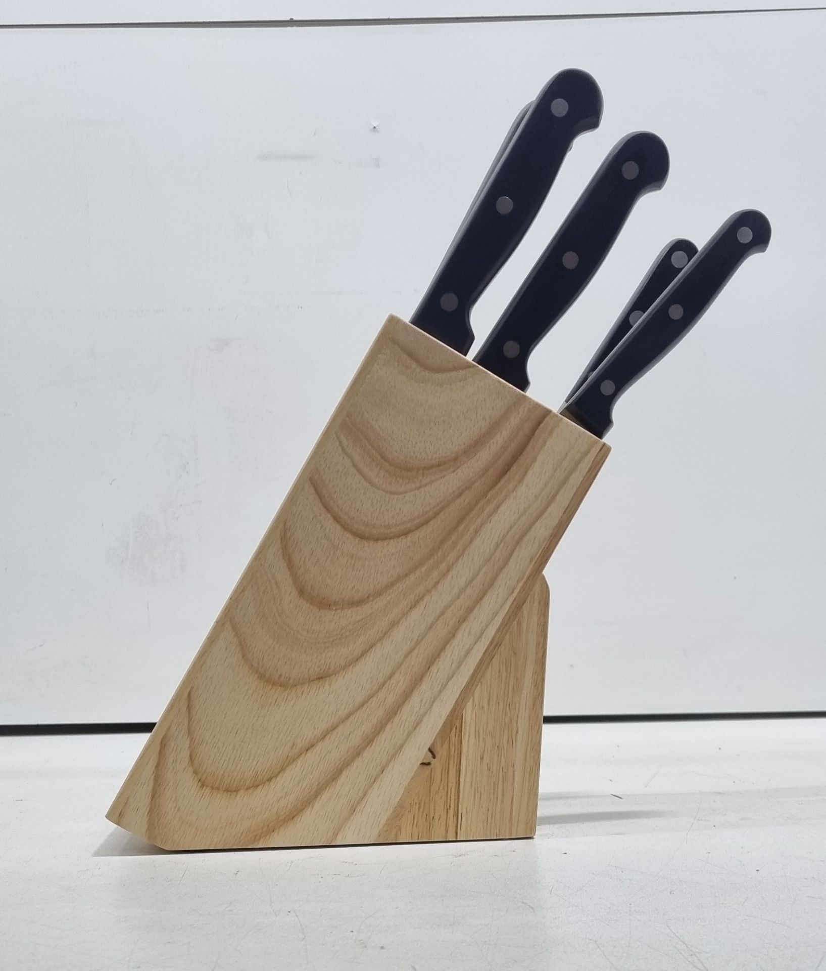 Sabatier 5 Kitchen Knife Wooden Block Set - Image 2 of 3