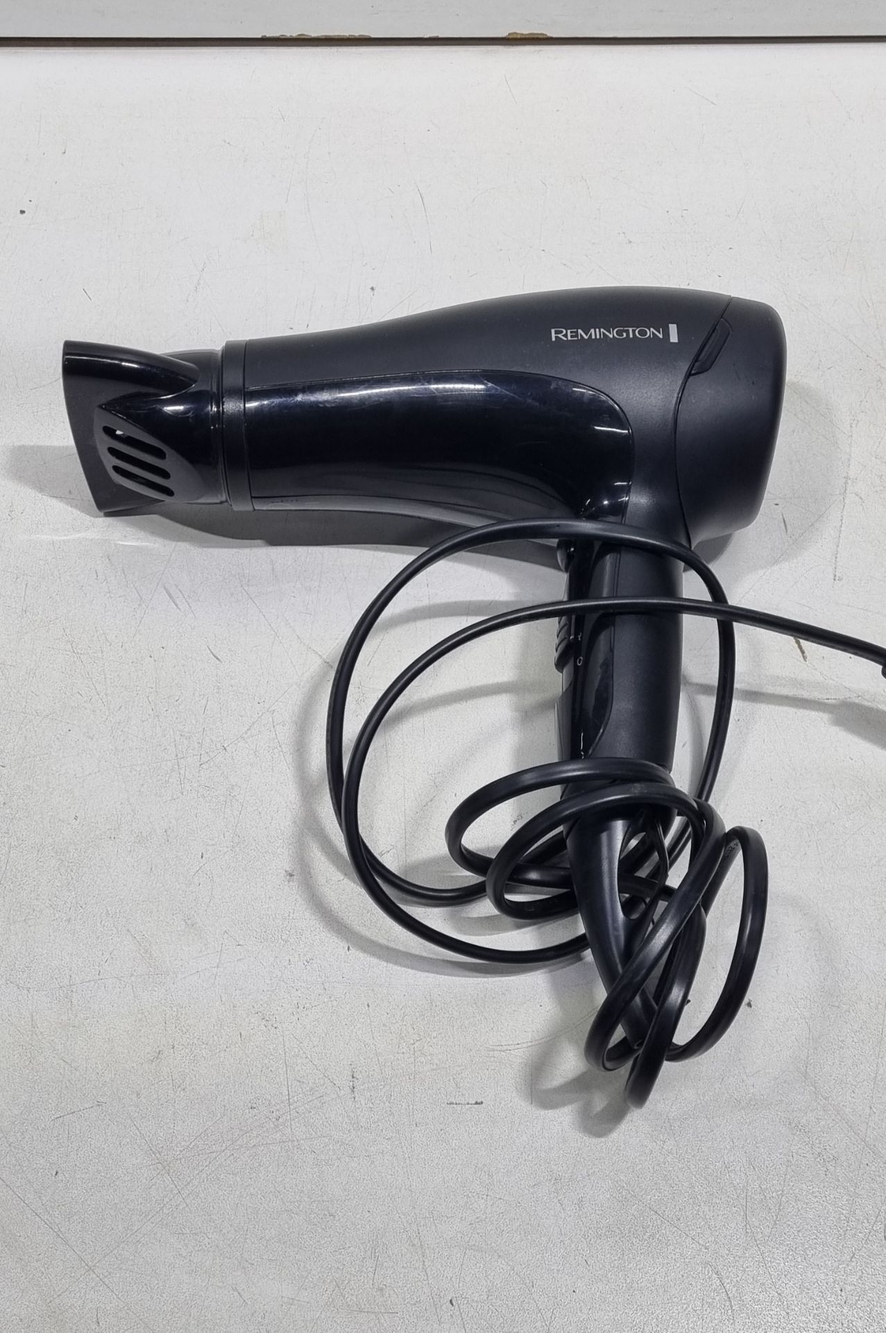 Remington D3010 Hairdryer